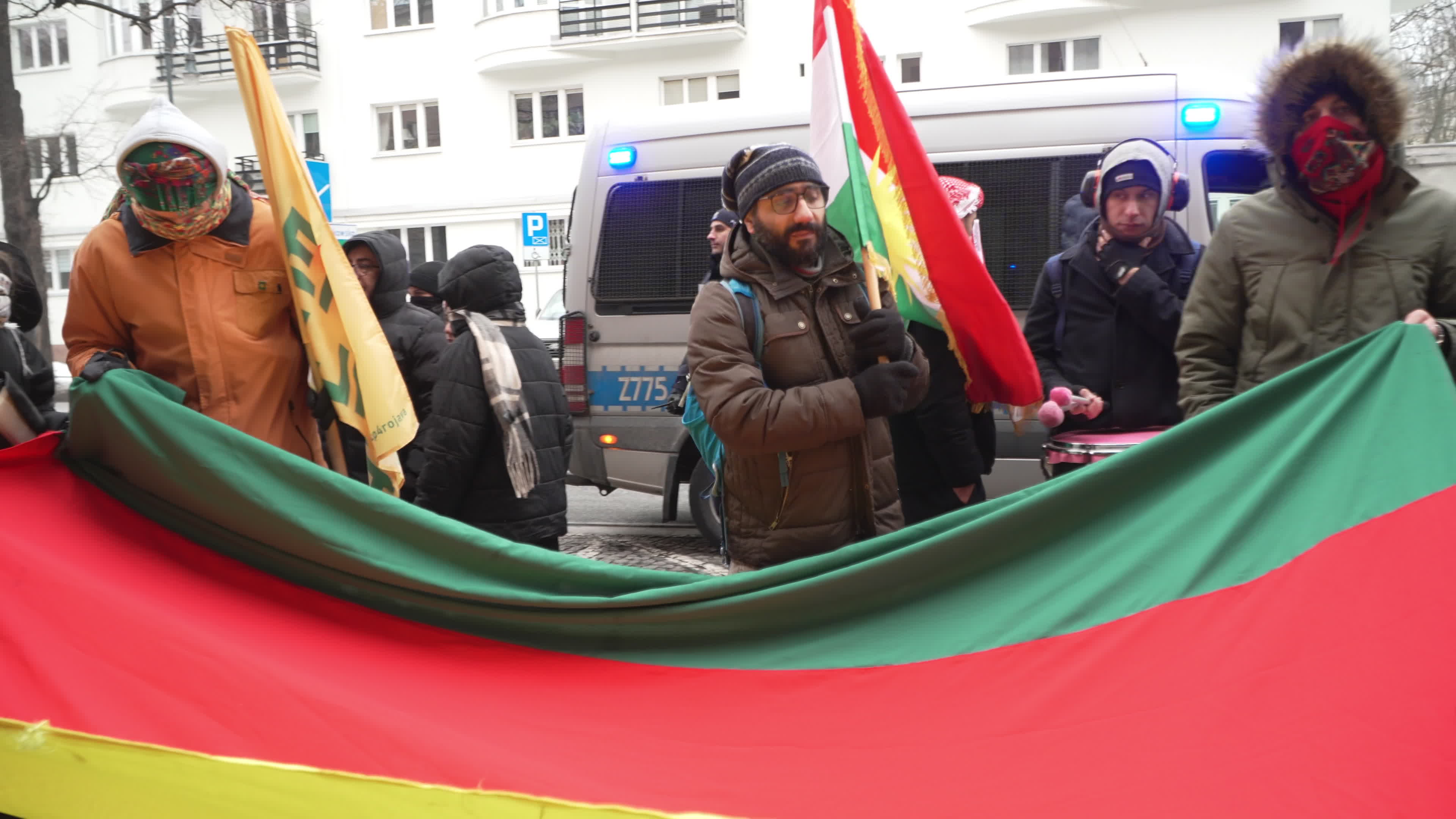 Kurdish nationals in Warsaw rally in support of Rojava