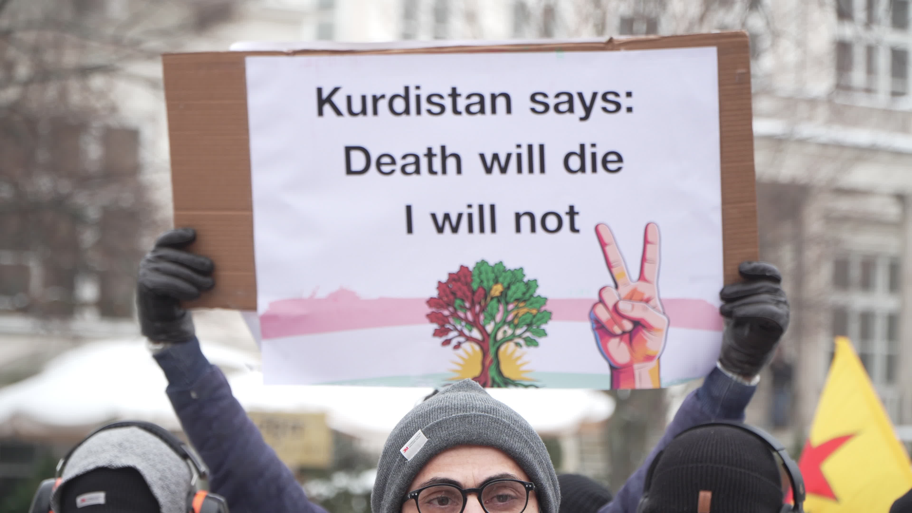 Kurdish nationals in Warsaw rally in support of Rojava
