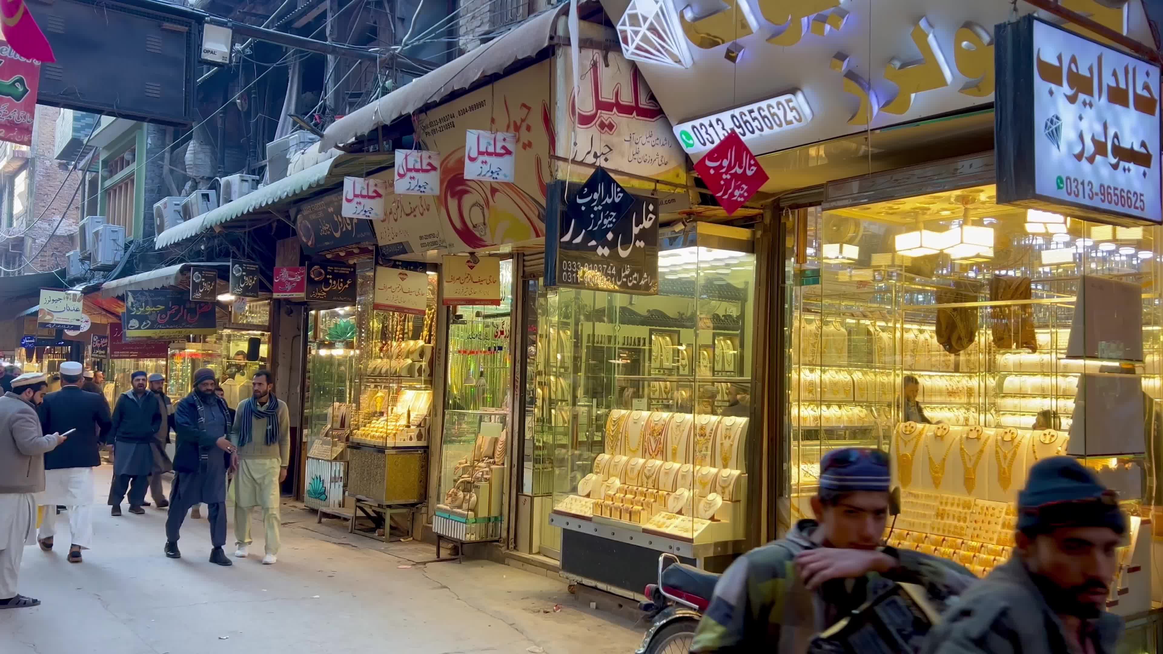 Gold prices in Pakistan at new all-time high 
