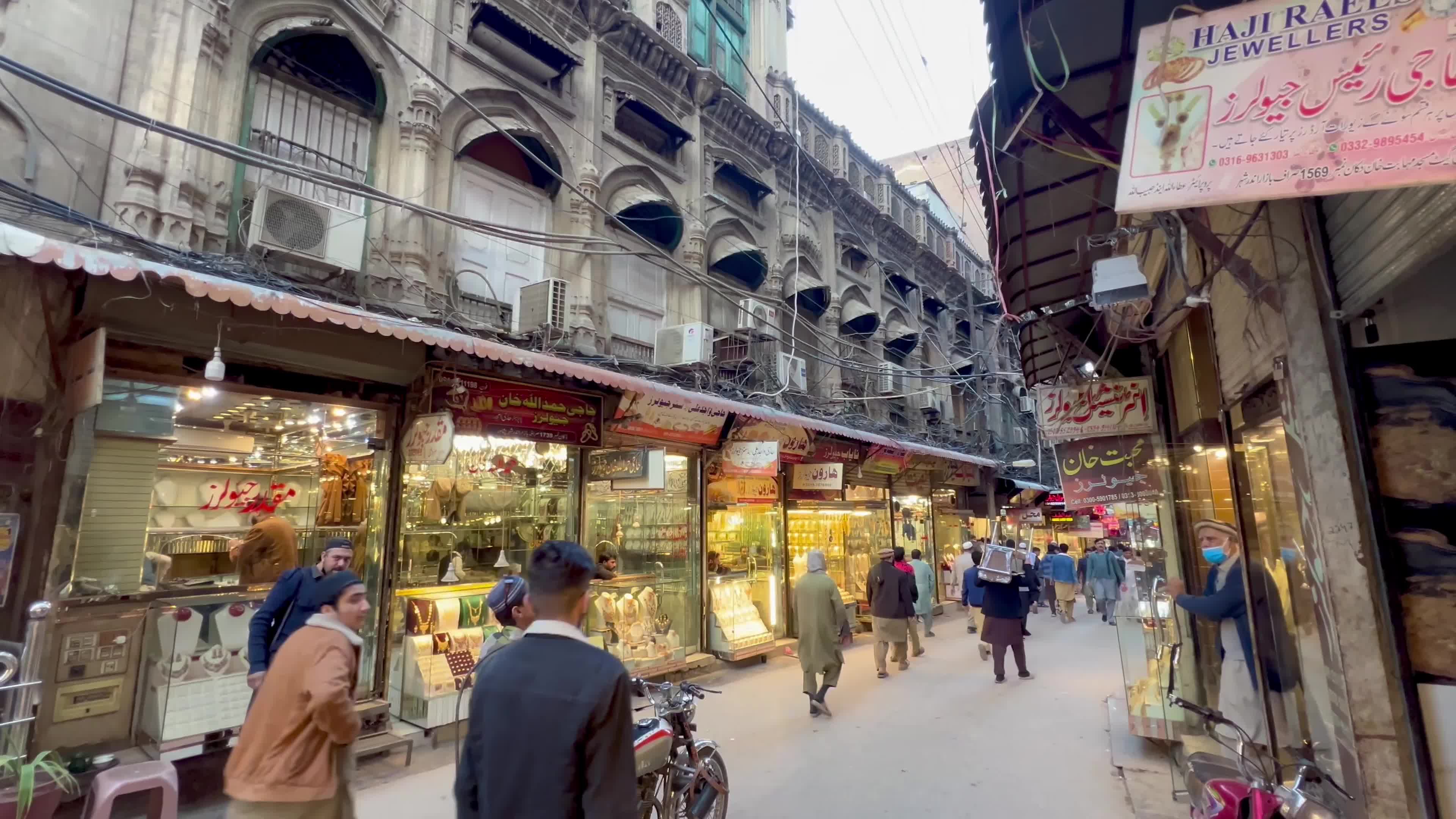 Gold prices in Pakistan at new all-time high 