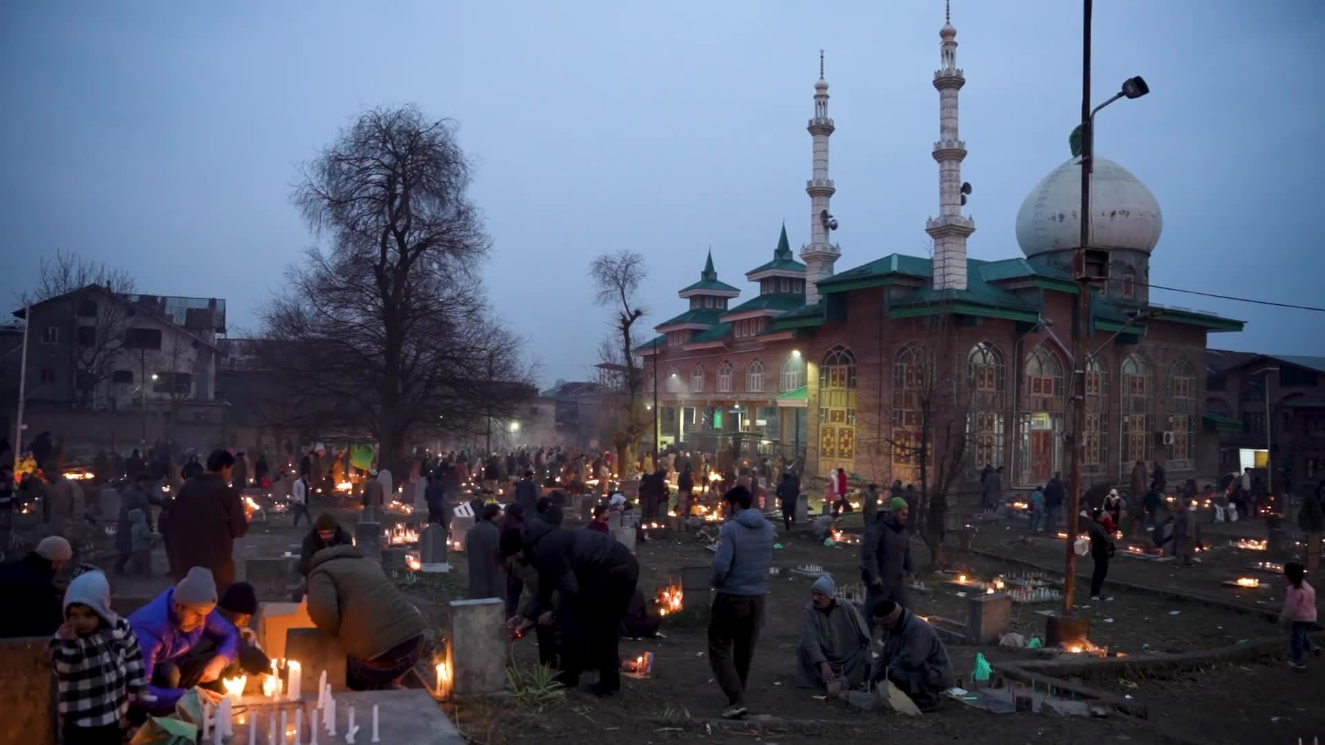 Shab-e-Barat Marked With Nightlong Prayers and Commemoration of Imam Mahdi’s Birth in Srinagar
