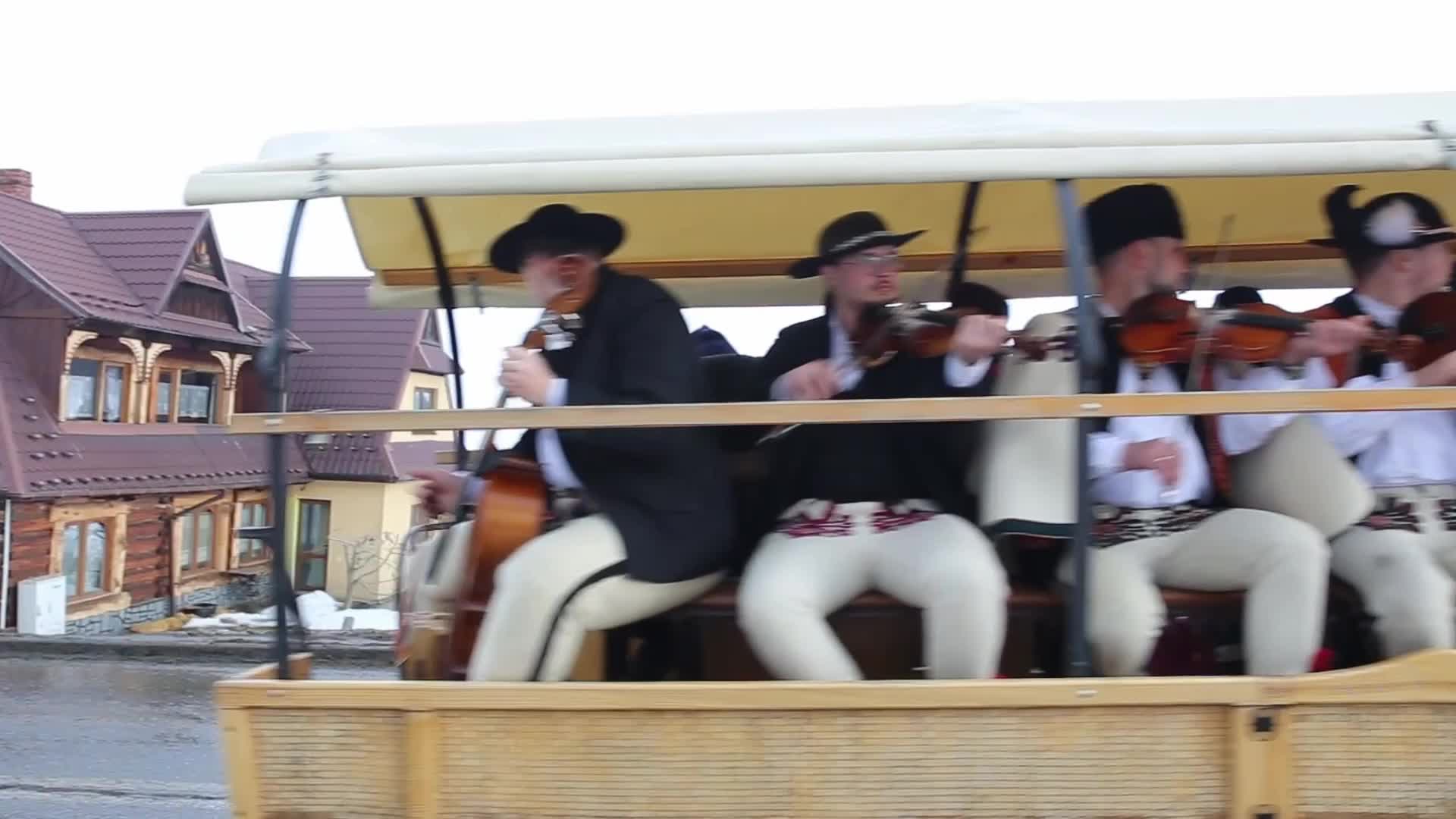Highlander festival begins in Poland's south
