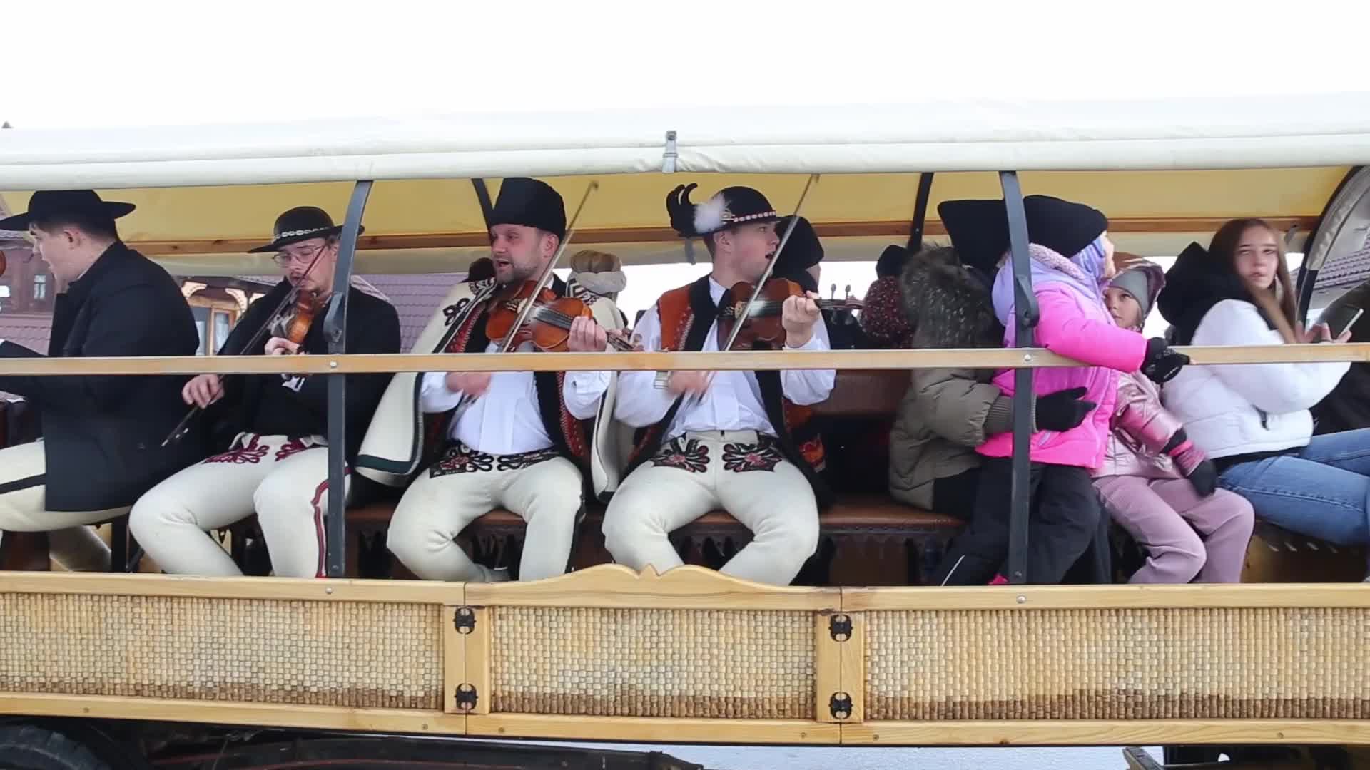Highlander festival begins in Poland's south