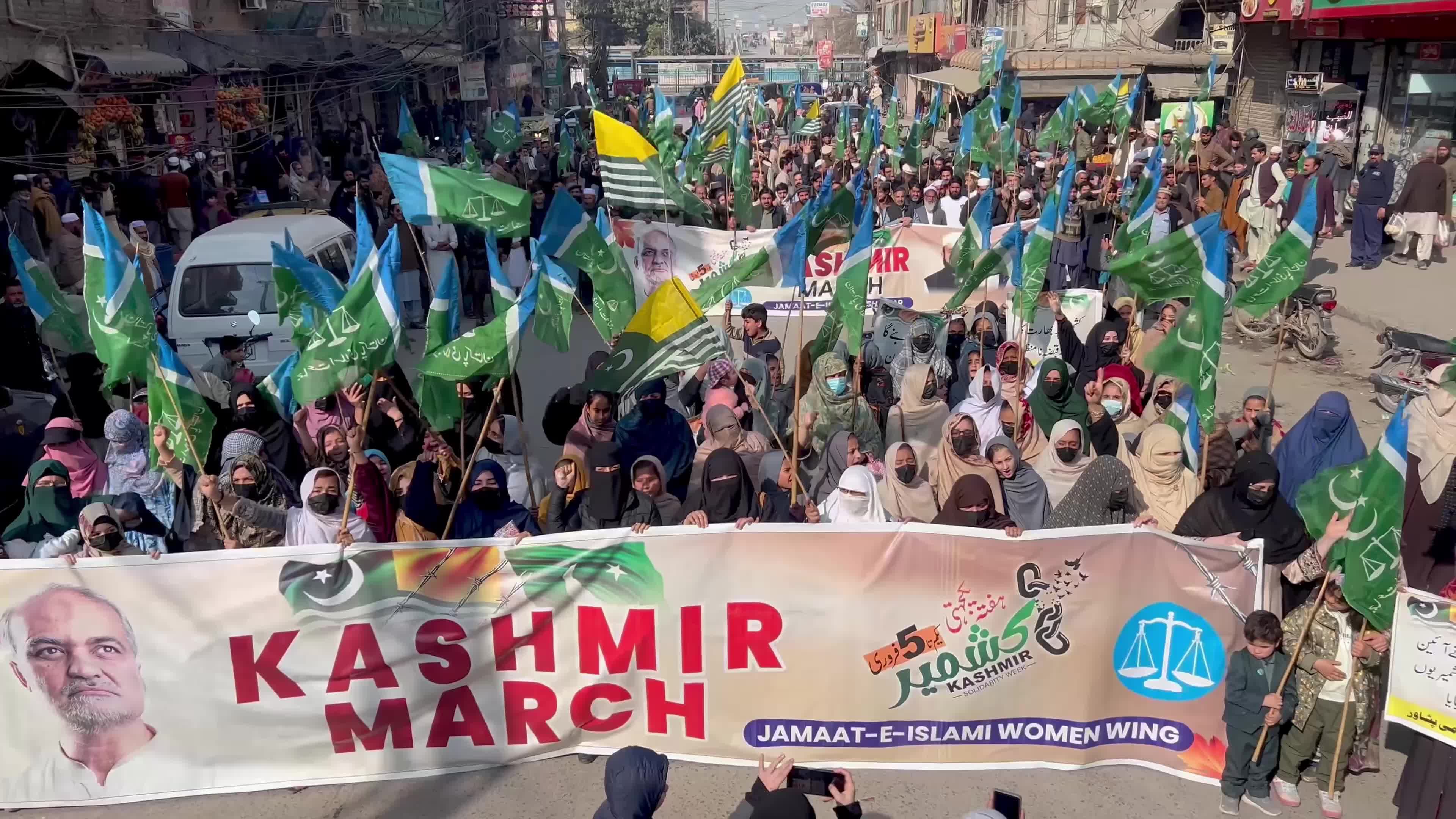 Pakistanis observe Kashmir Solidarity Day in Peshawar 