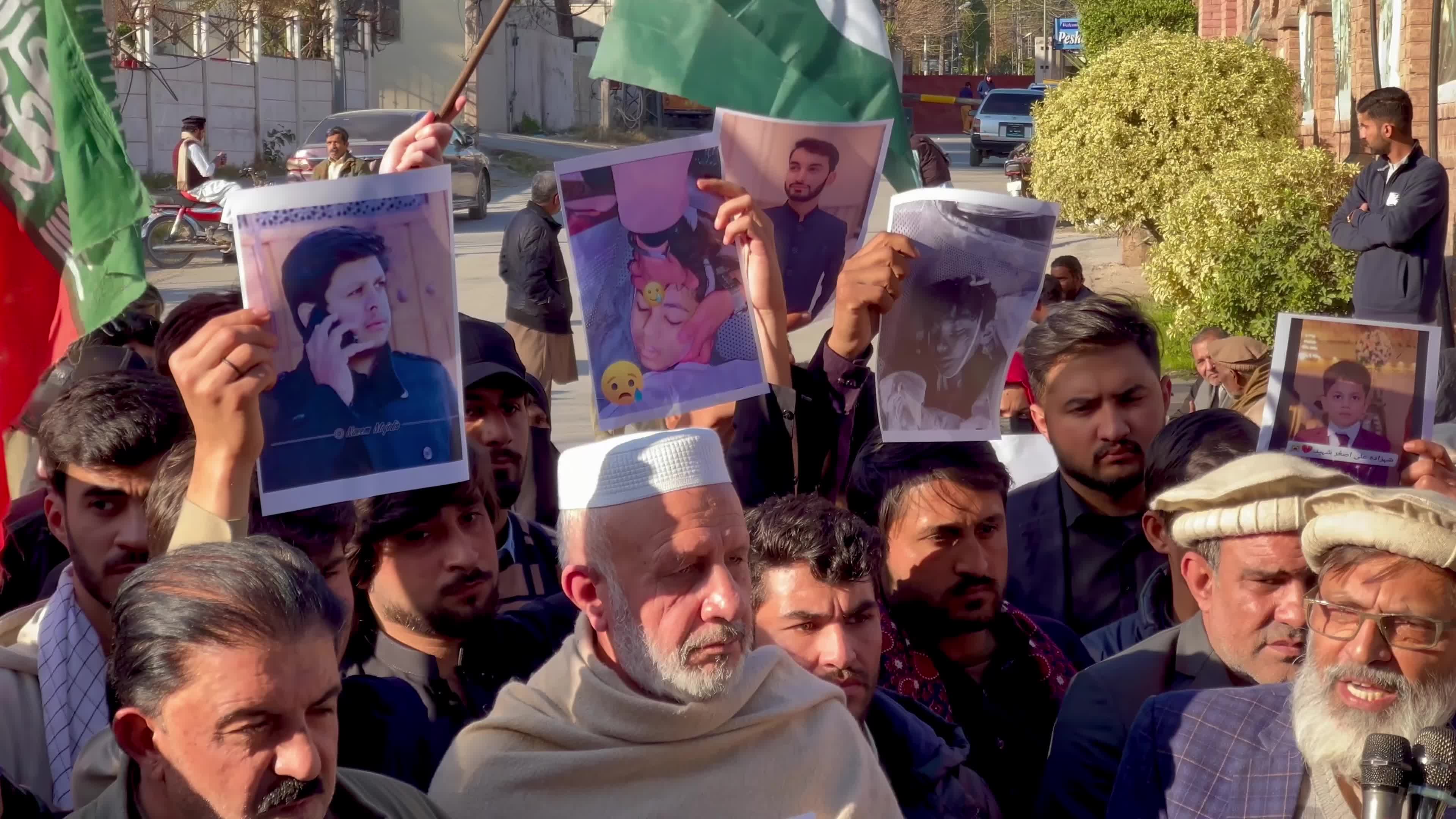 Protest against the blast at a Shiite Muslims Mosque in Pakistan 