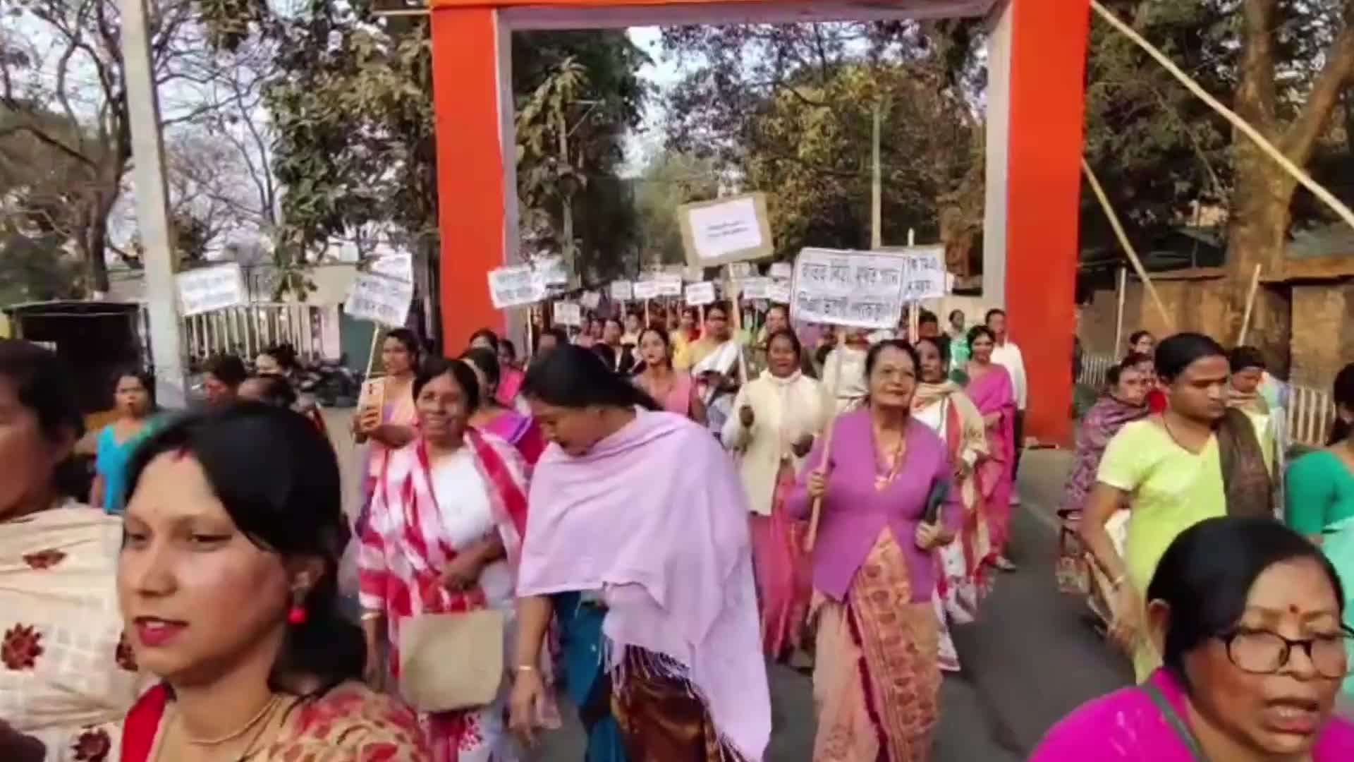 Protests after SIT report on Gaurav Gogoi’s alleged Pak links in Assam , India
