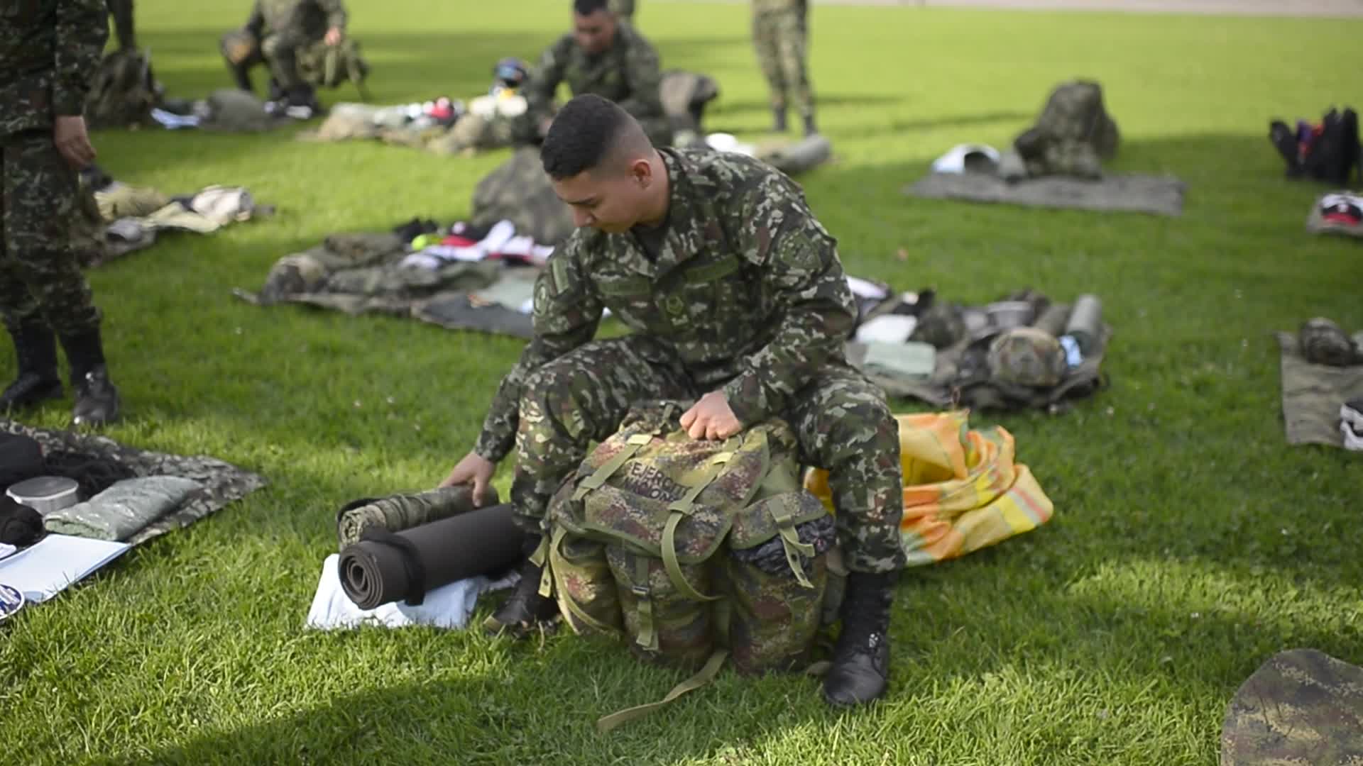 Soldiers of the Brigade of Engineers for Disaster Management and Prevention Prepare to Support Rescue Mission in Cordoba