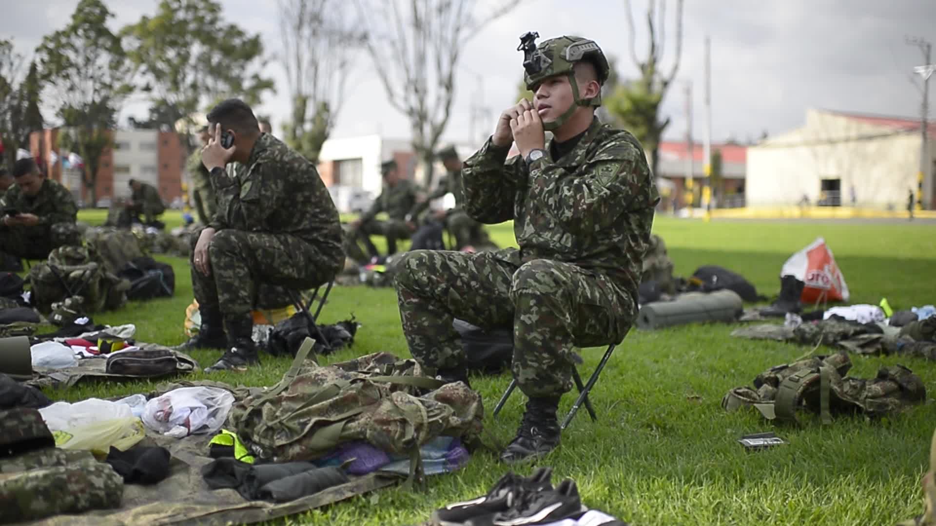 Soldiers of the Brigade of Engineers for Disaster Management and Prevention Prepare to Support Rescue Mission in Cordoba