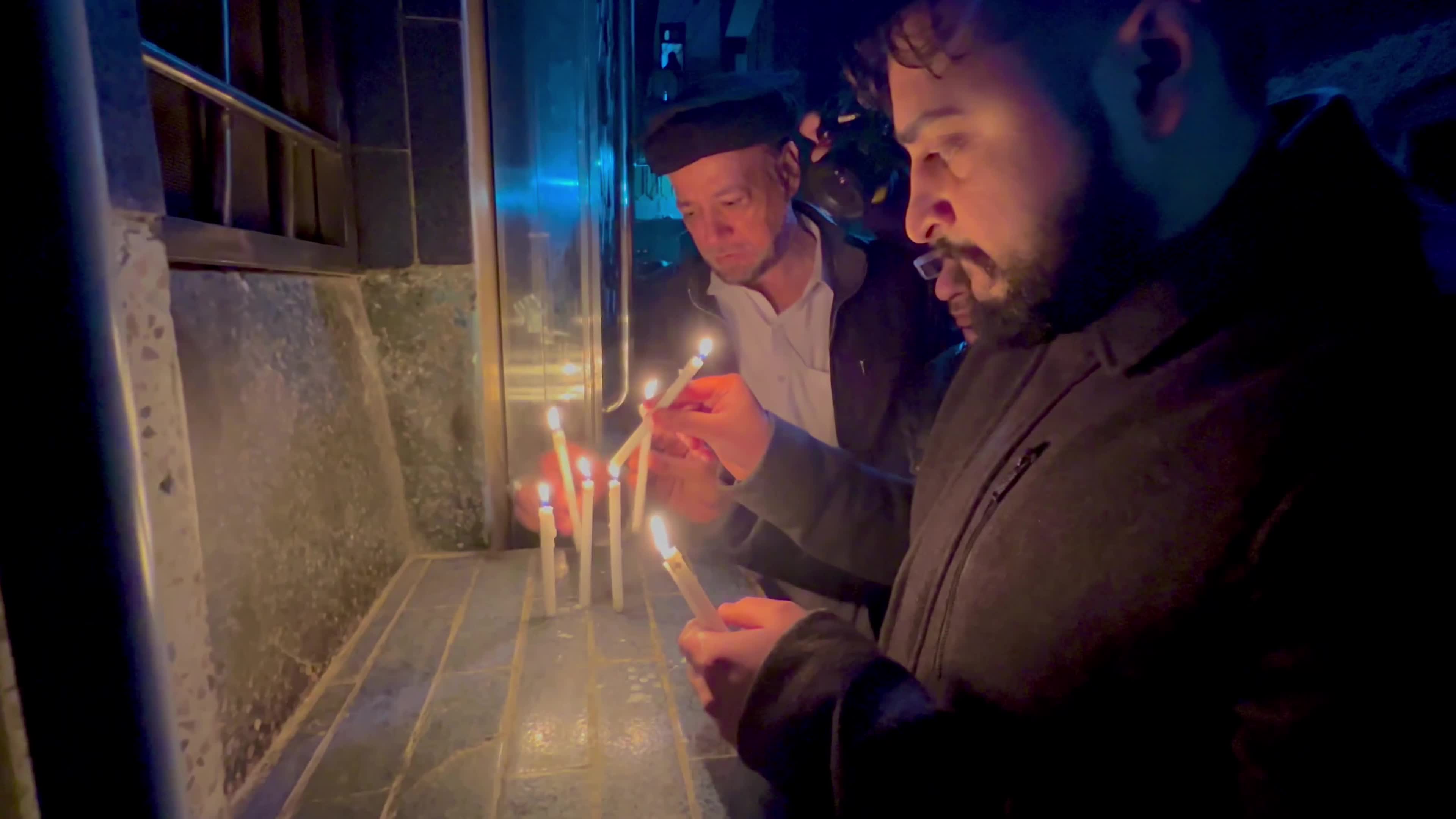 Pakistan holds candlelight vigil for Islamabad blast victims 