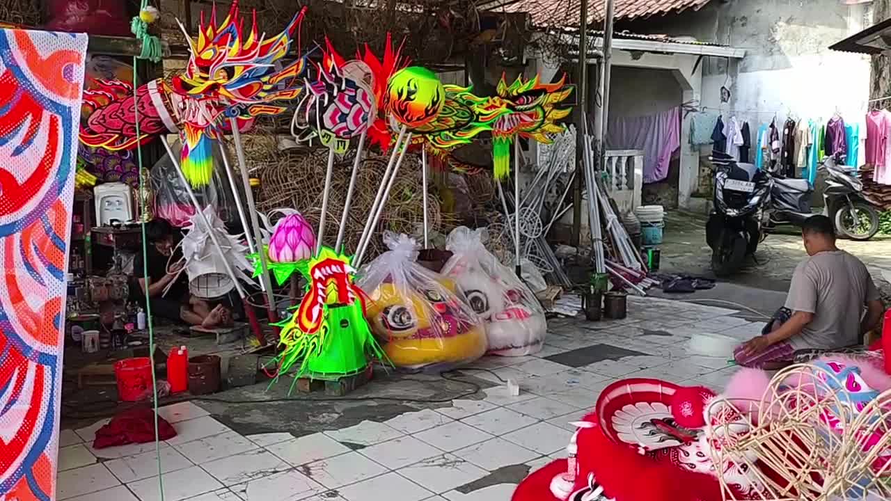 Dragon Dance Costume and Barongsai Workshop Gears Up for Chinese New Year In Indonesia