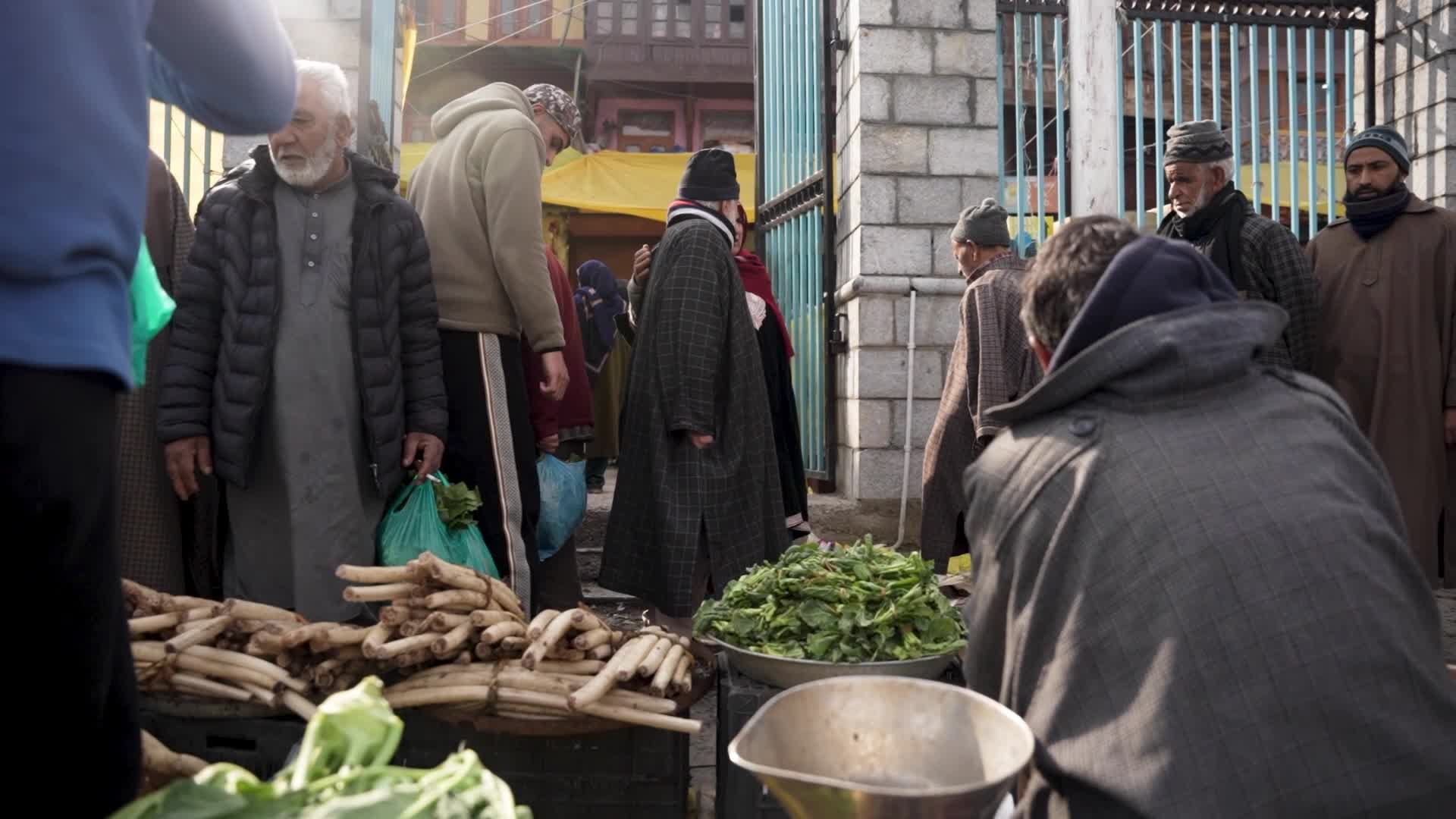 Flee Floating Vegetable Market in Srinagar.