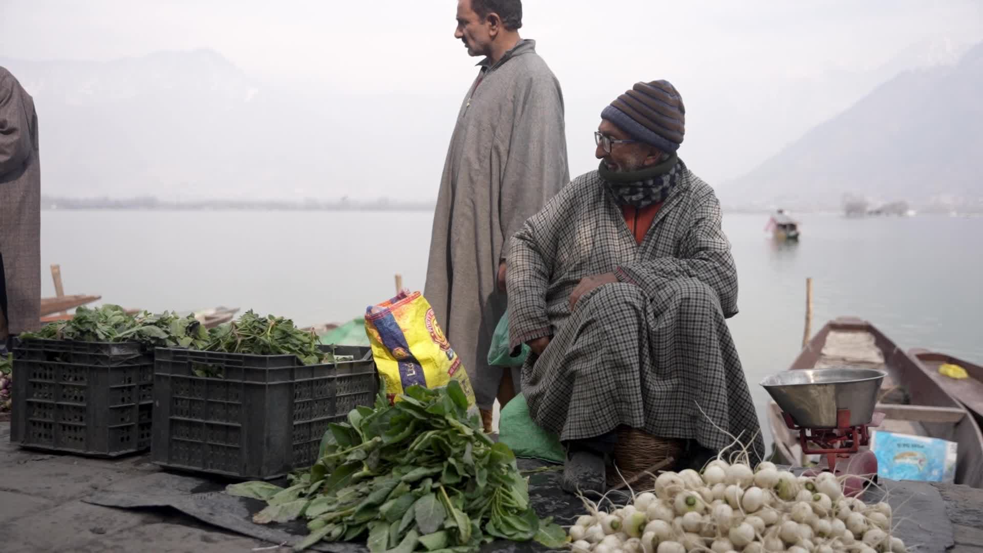 Flee Floating Vegetable Market in Srinagar.