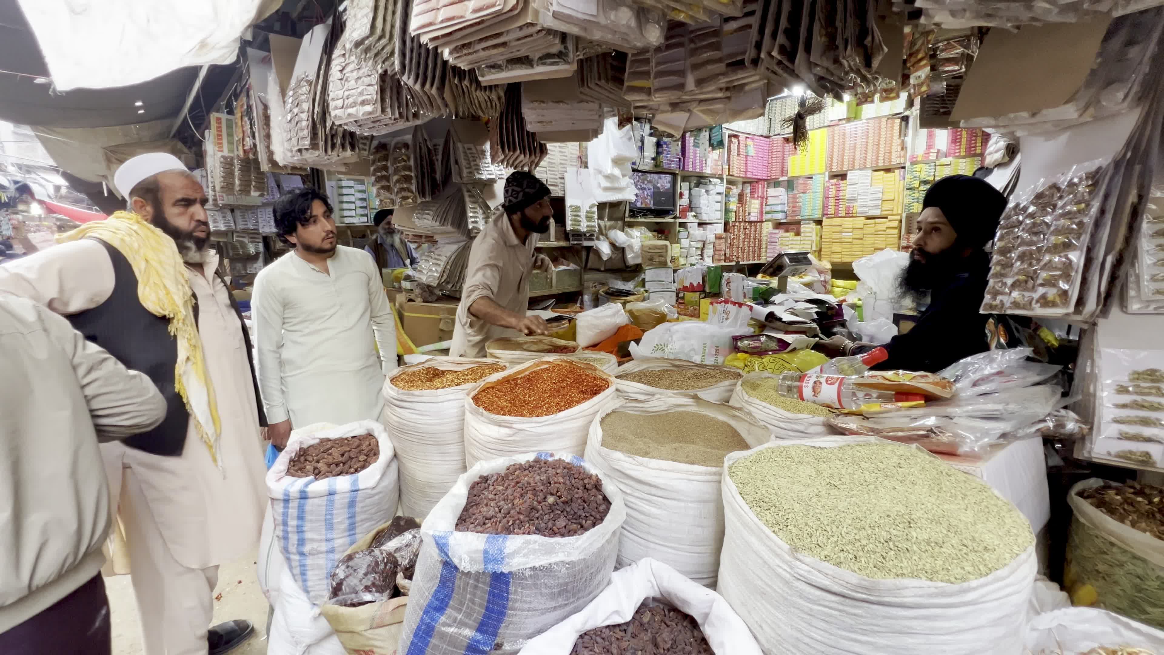 Pakistan Ramadan Preparations