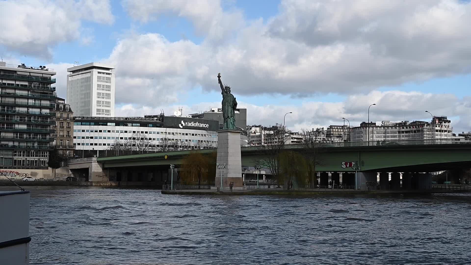 Seine River flood in Paris 2