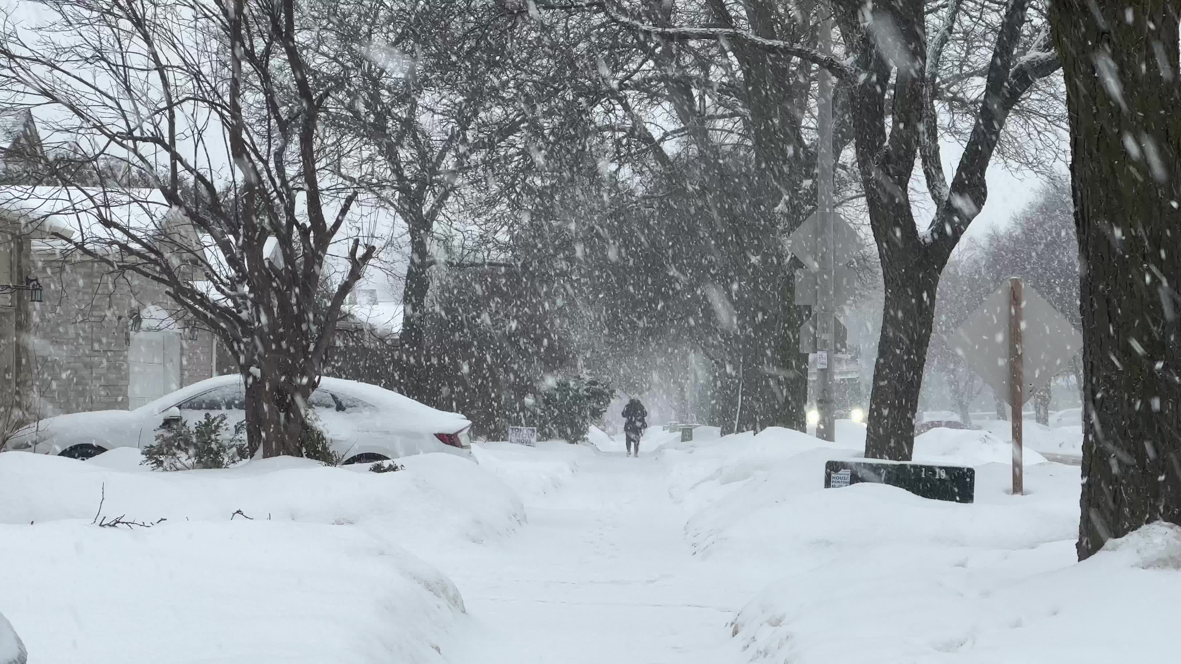 Messy mix of Winter weather arrives in Toronto