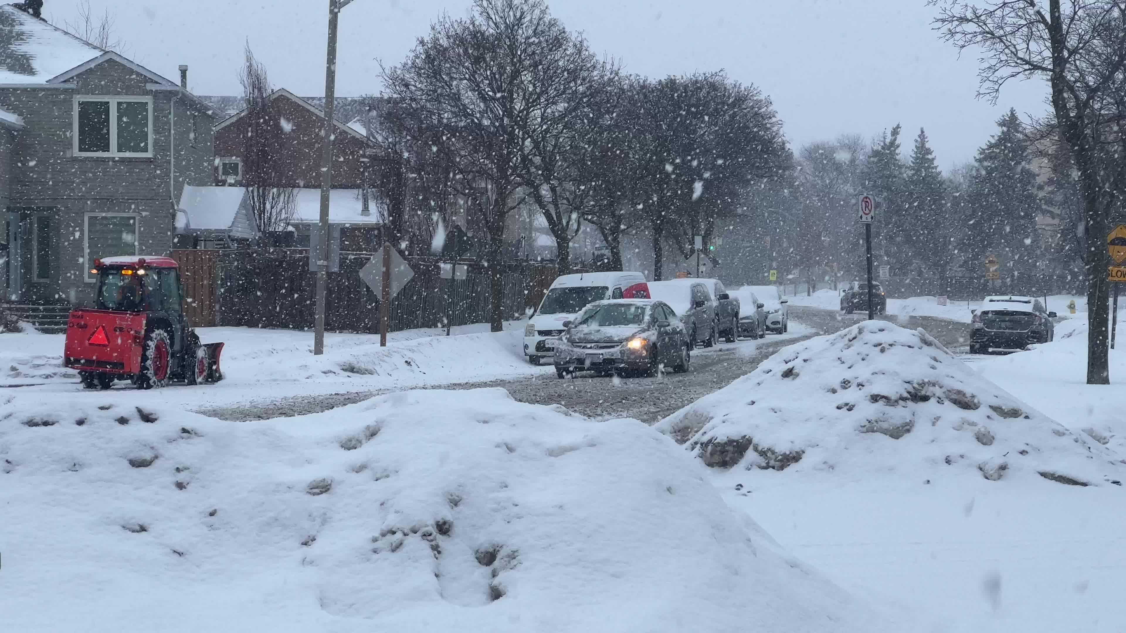 Messy mix of Winter weather arrives in Toronto