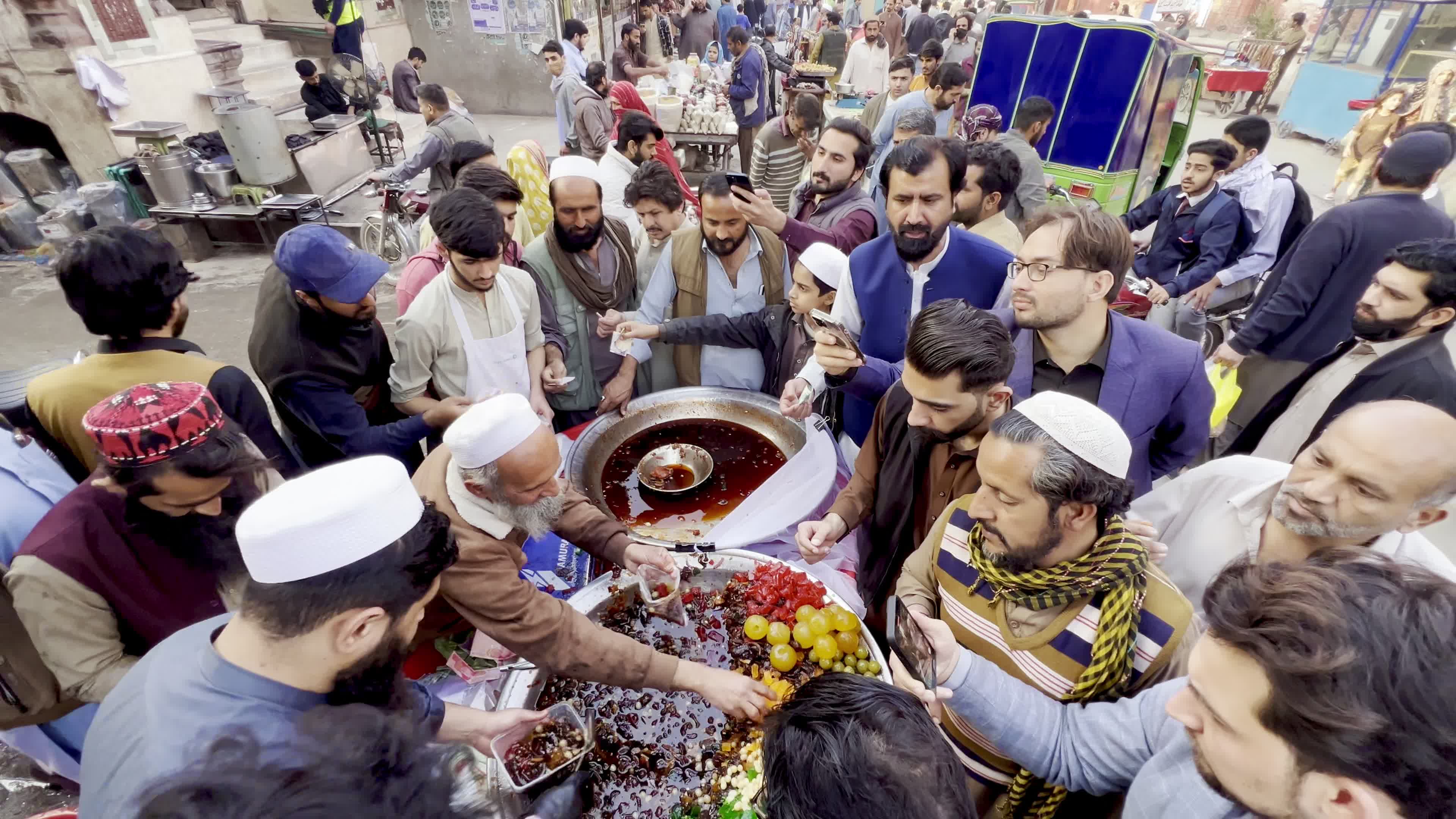 First day of the holy month of Ramadan in Pakistan