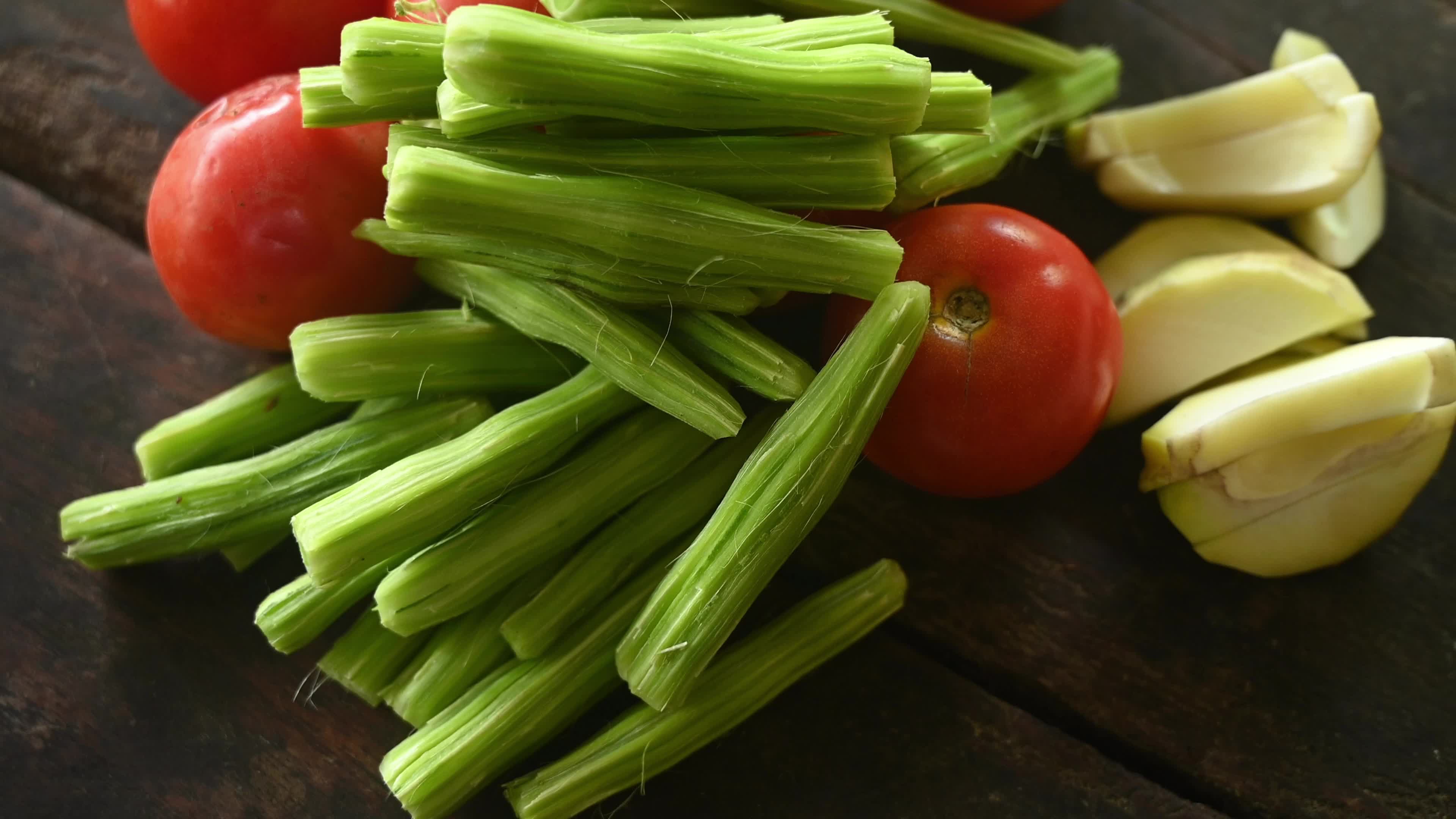 Moringa fruit (drumstick) - The Miracle Fruit - Health Care - Natural Medicine
