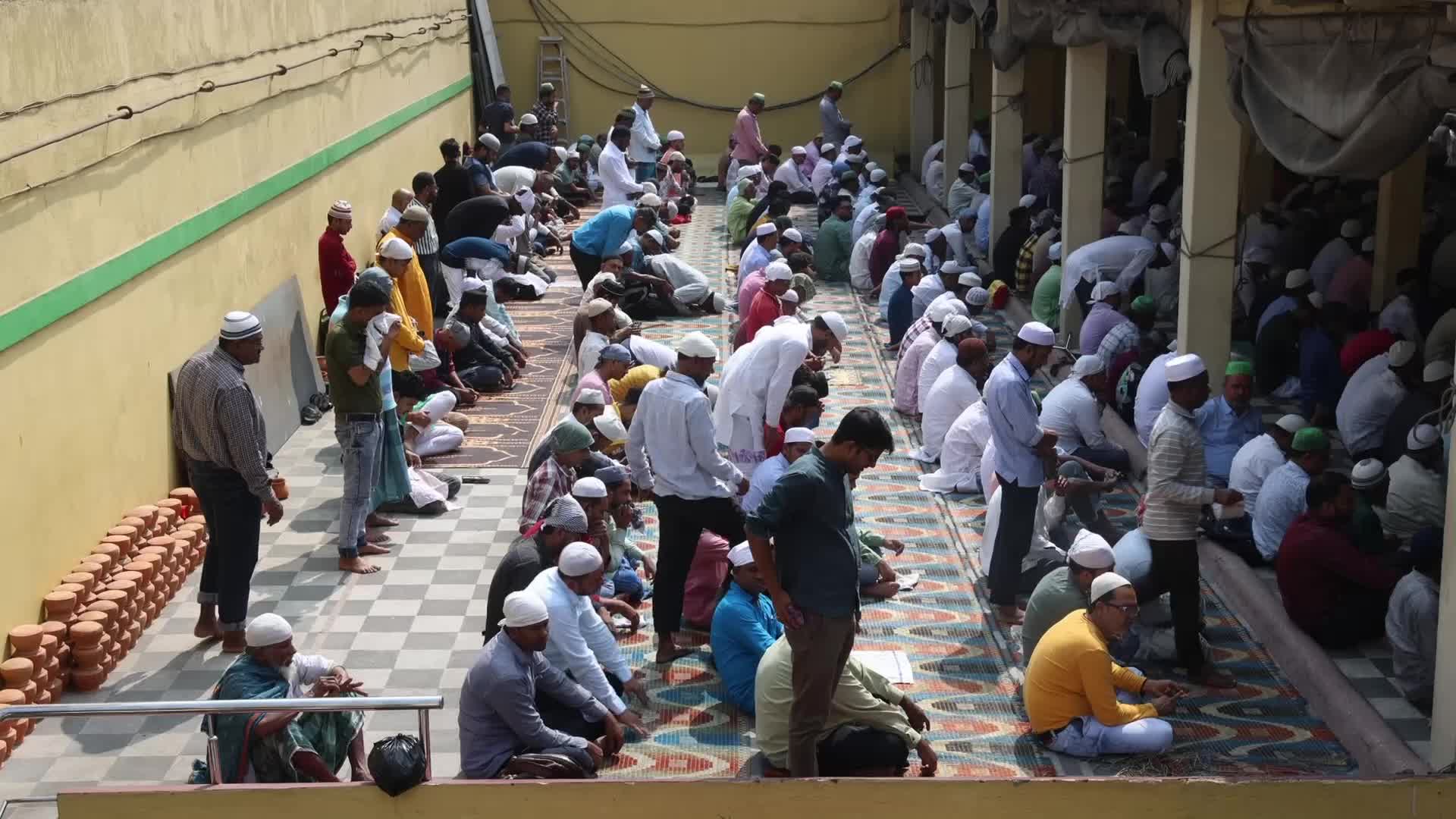 Ramadan Prayer in Kolkata