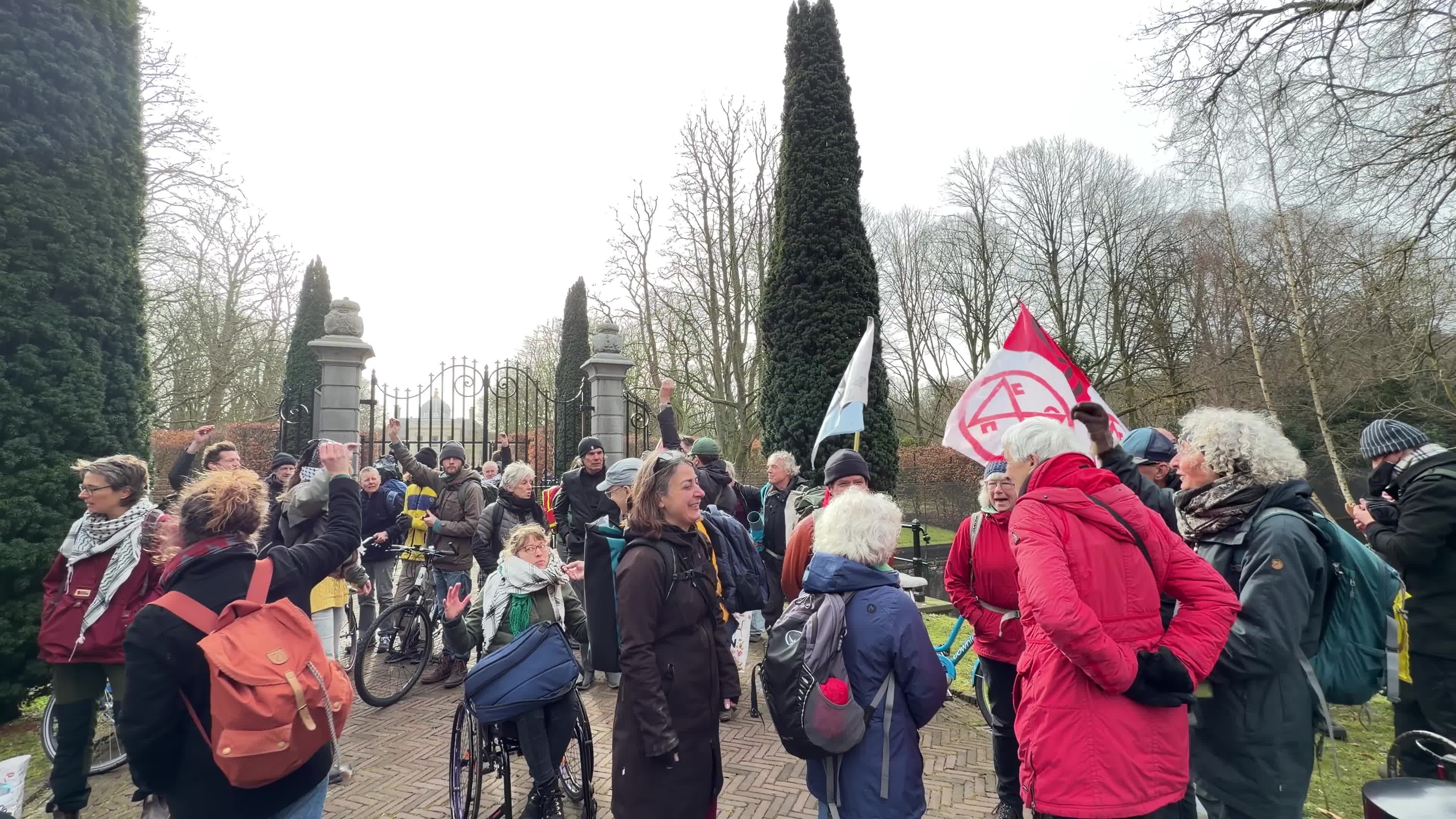 Climate Protest Marks Swearing-In of New Dutch Cabinet