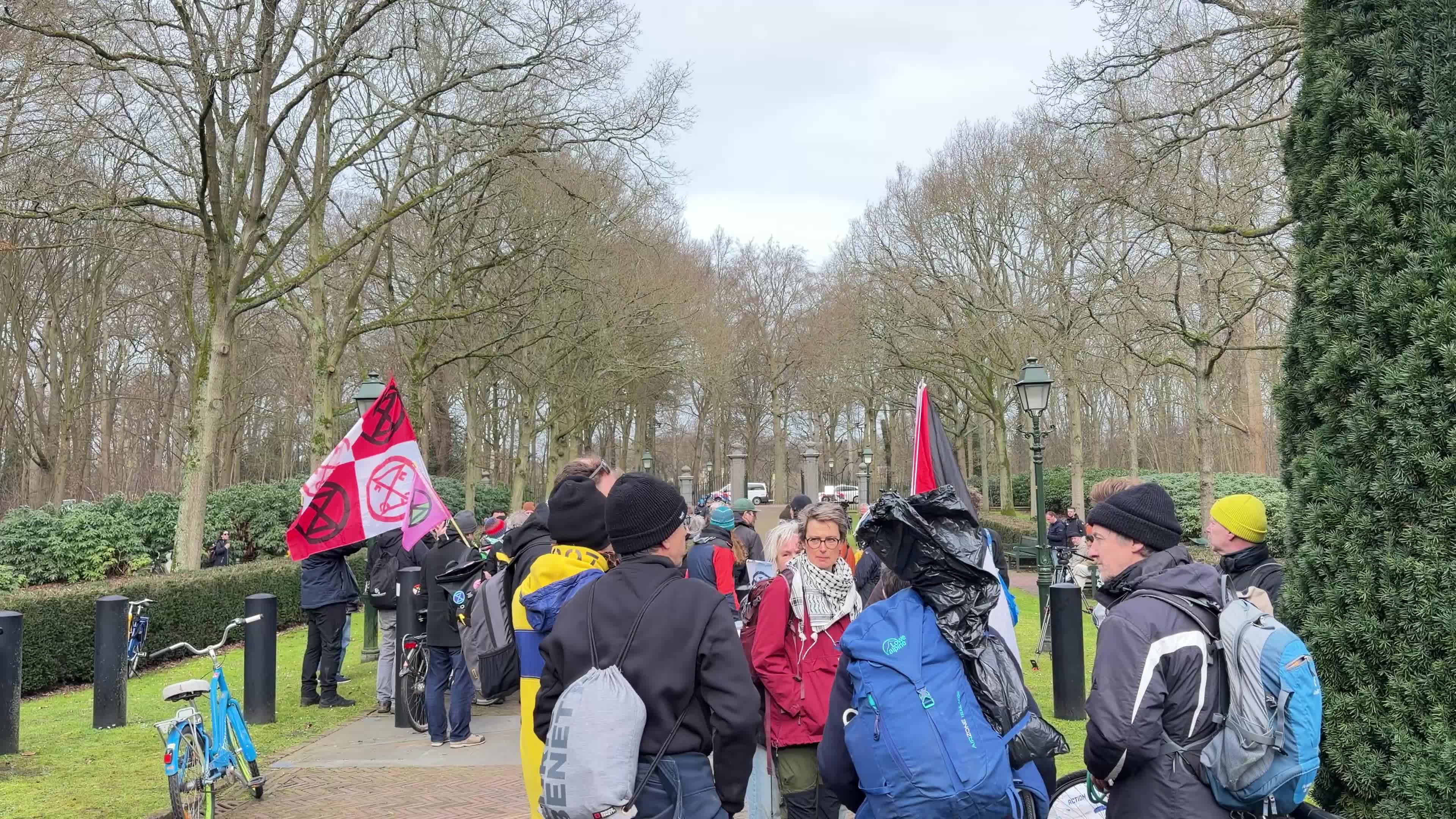 Climate Protest Marks Swearing-In of New Dutch Cabinet