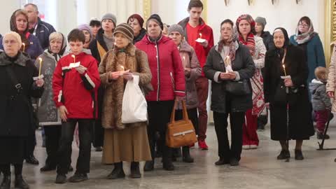 Funeral service for St Petersburg Metro explosion victims