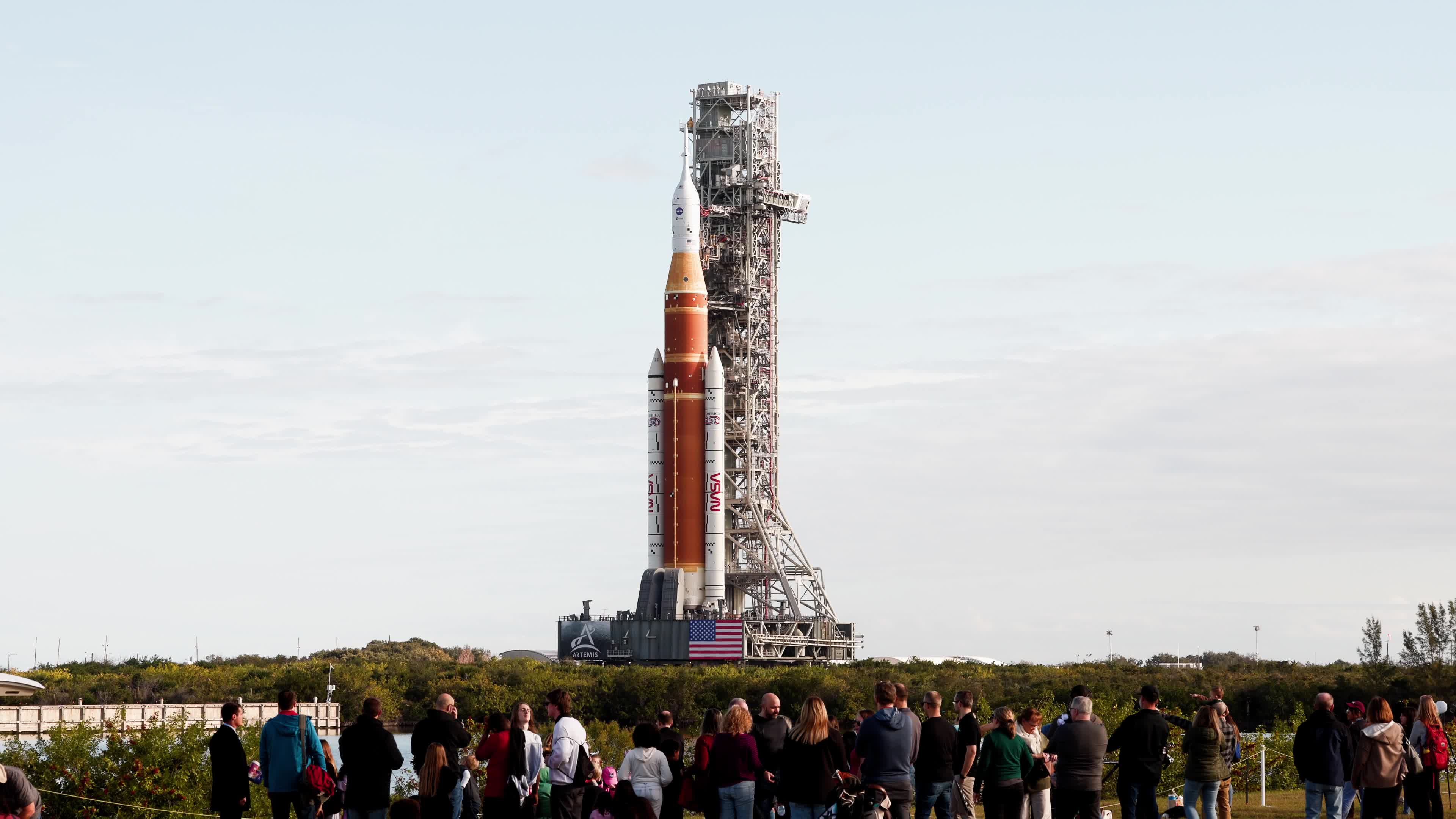 NASA Artemis II Rollout
