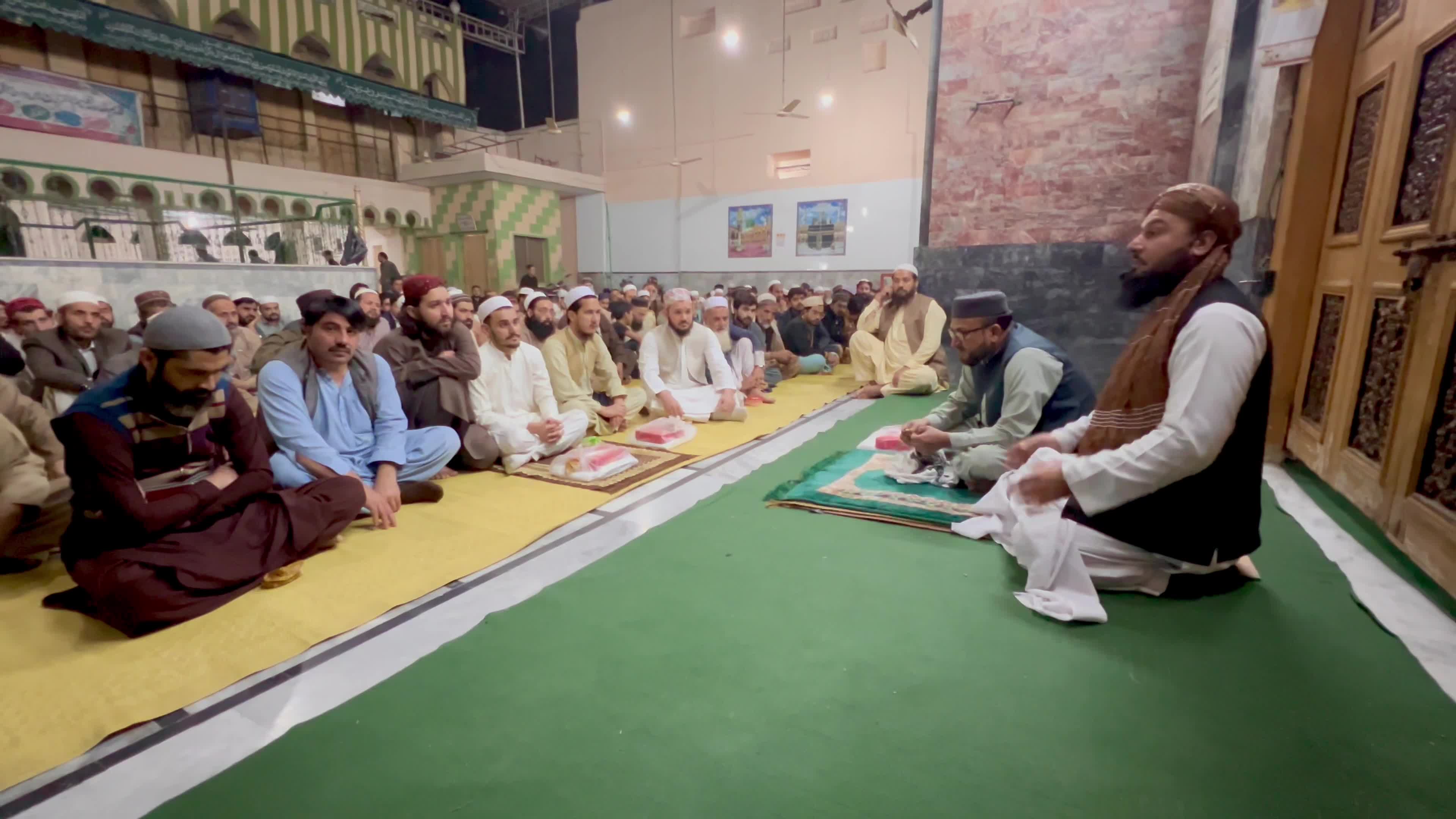 Pakistan: Quran Completion Marked with Prayers and Charity at Historic Peshawar Mosque