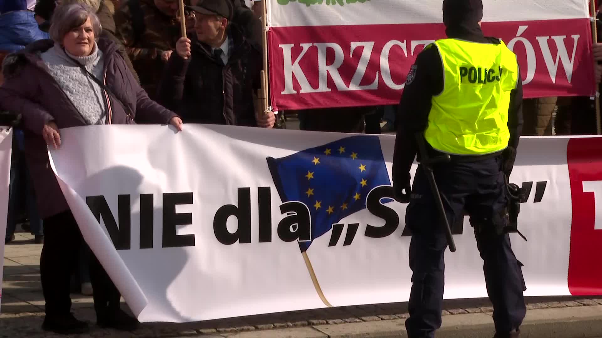 POLAND: SAFE is not safe Protest