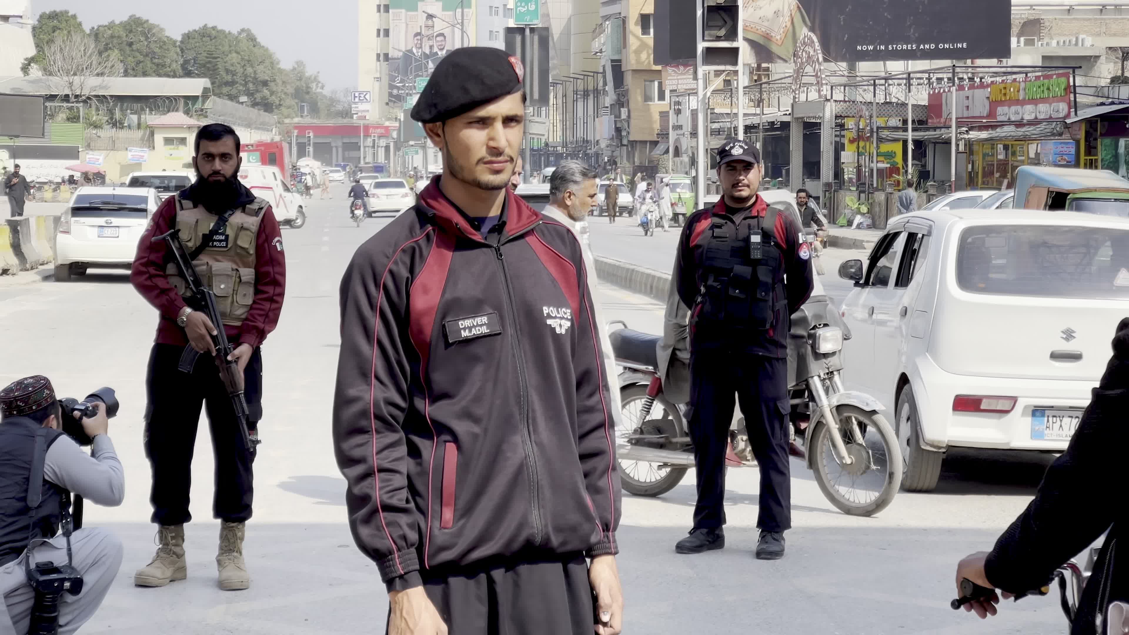 Security tightened in KPK following escalation of Afghanistan-Pakistan cross-border conflict