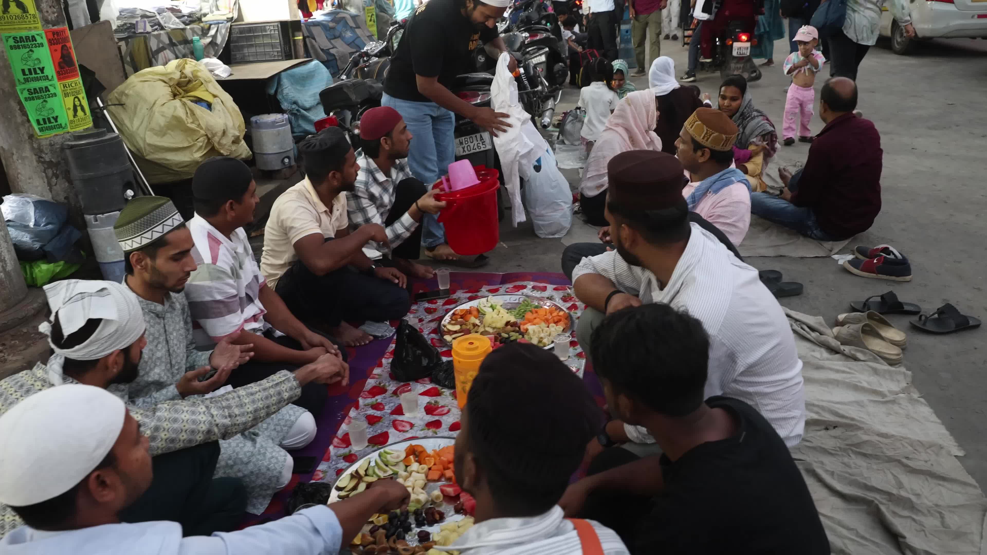 Iftar During Ramdan In Kolkata, India