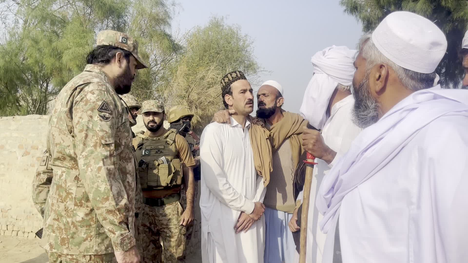 Taliban airstrikes hit Pakistani military sites in escalating conflict