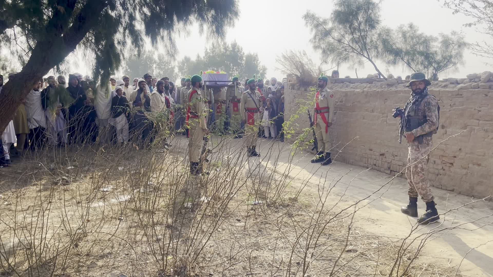 Taliban airstrikes hit Pakistani military sites in escalating conflict