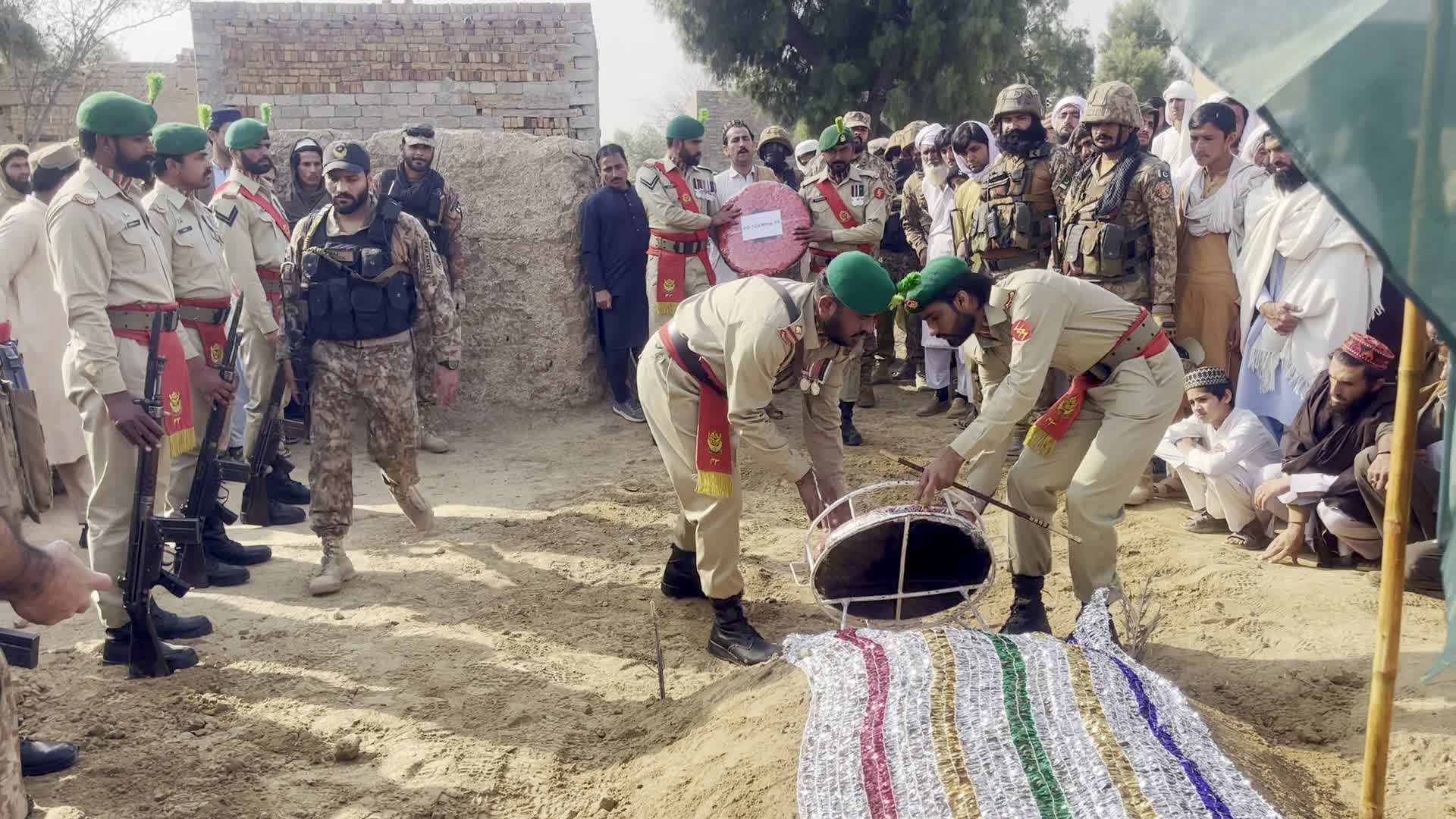 Taliban airstrikes hit Pakistani military sites in escalating conflict