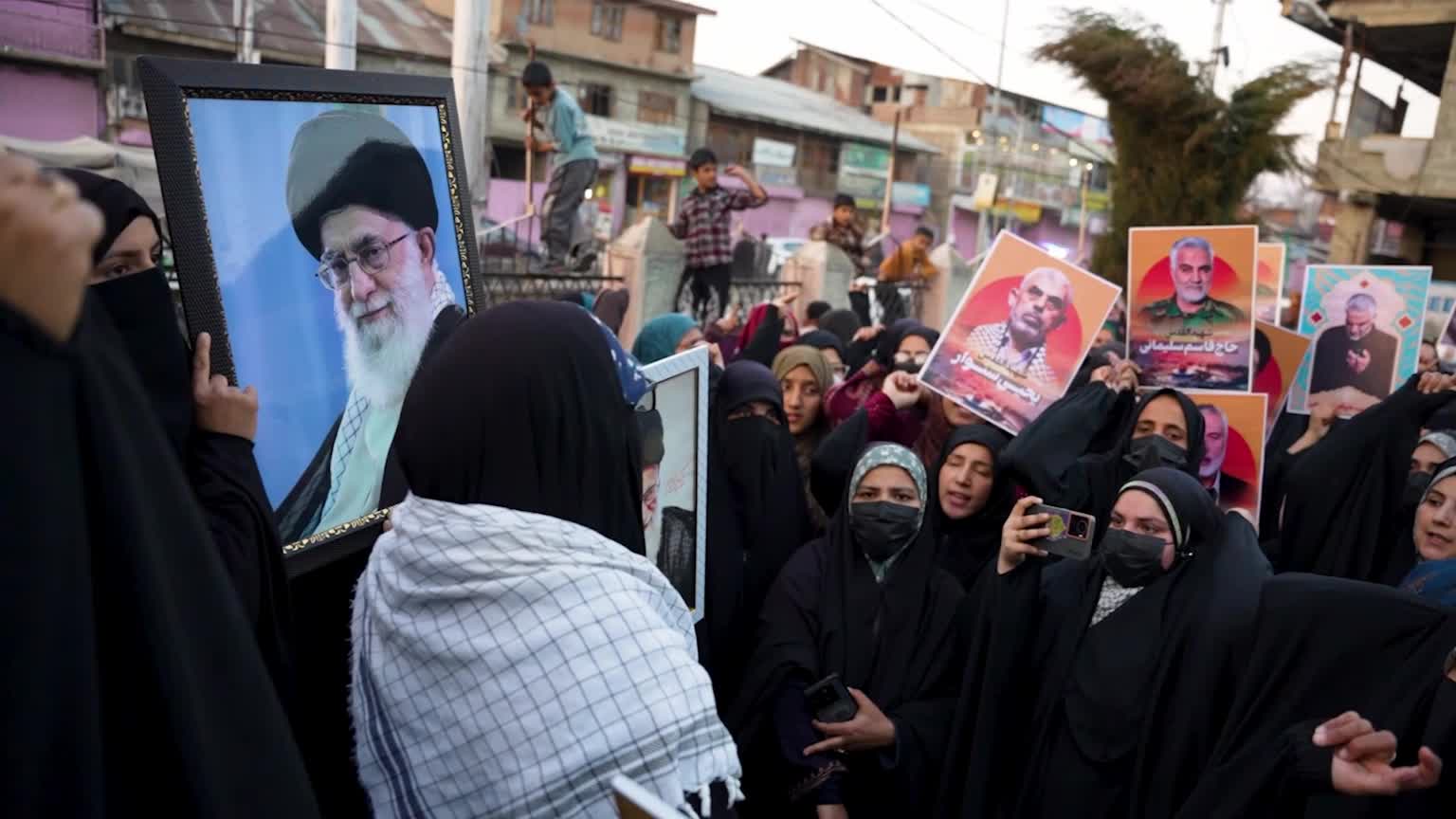 Protests in Kashmir Against US–Israel Strikes on Iran