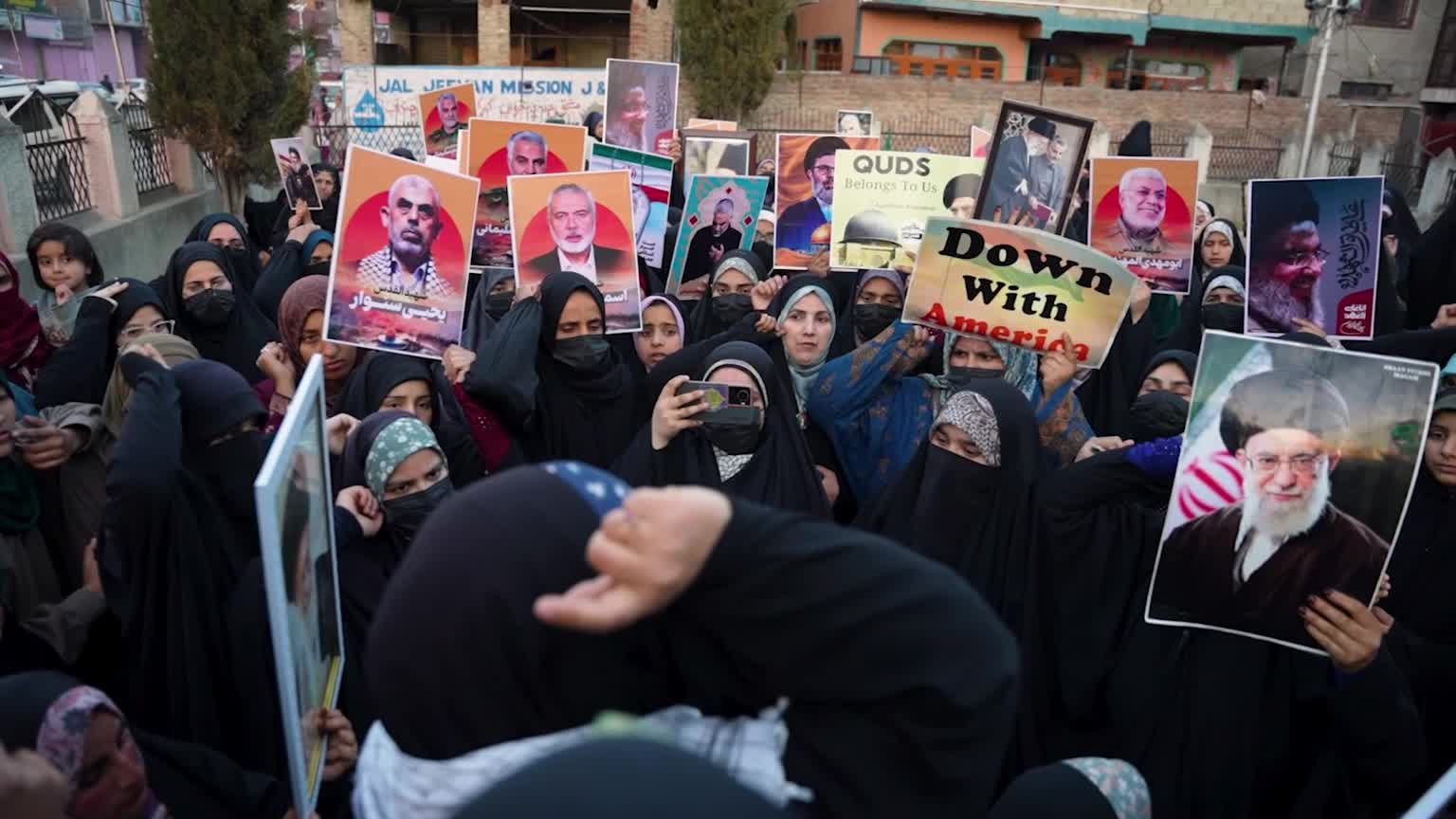 Protests in Kashmir Against US–Israel Strikes on Iran