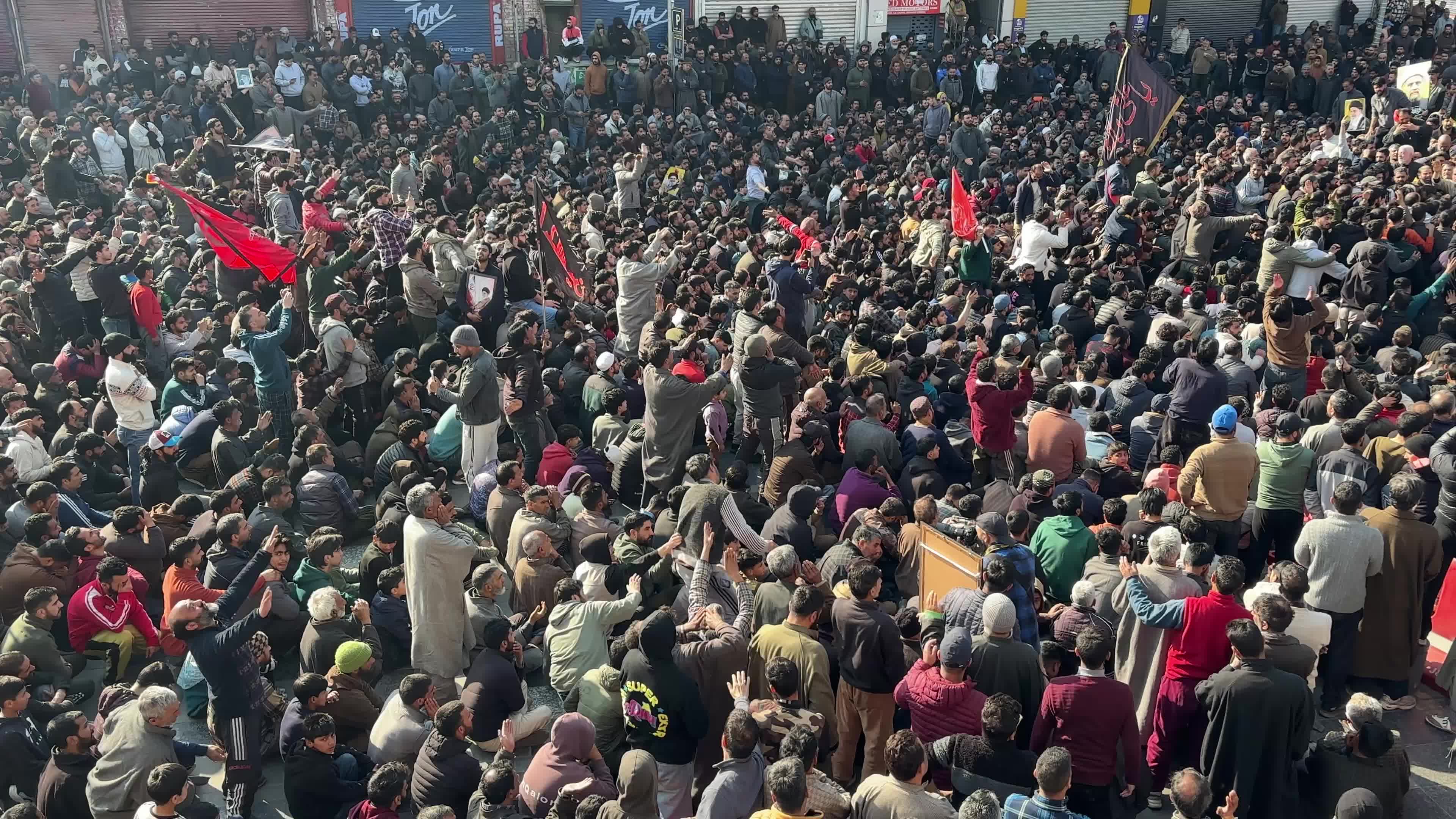 Kashmir Mourns Kiling of Ayatullah Khamenei