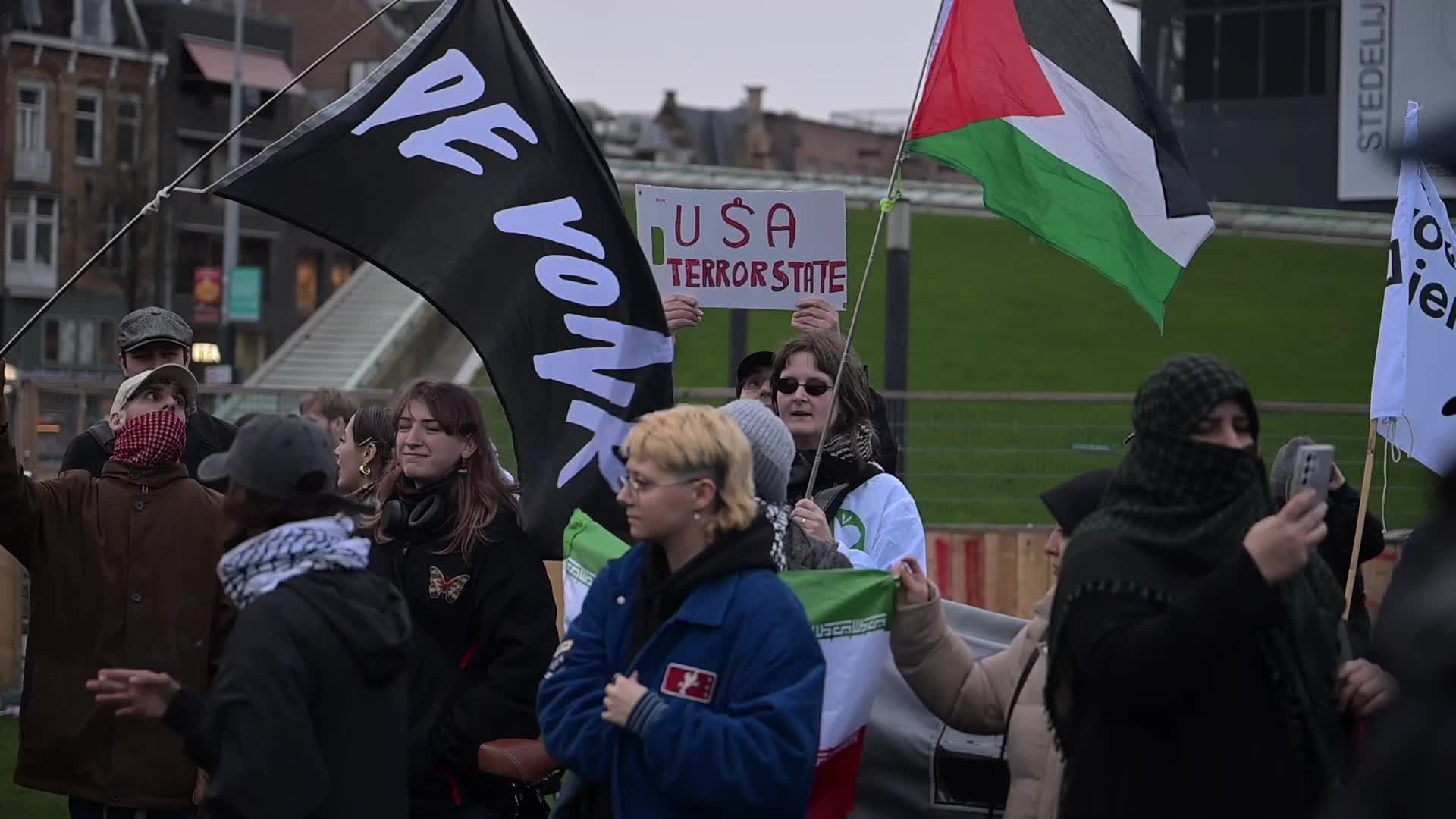 Anti-Iranian Regime Protesters Rally in Amsterdam After U.S.-Israe