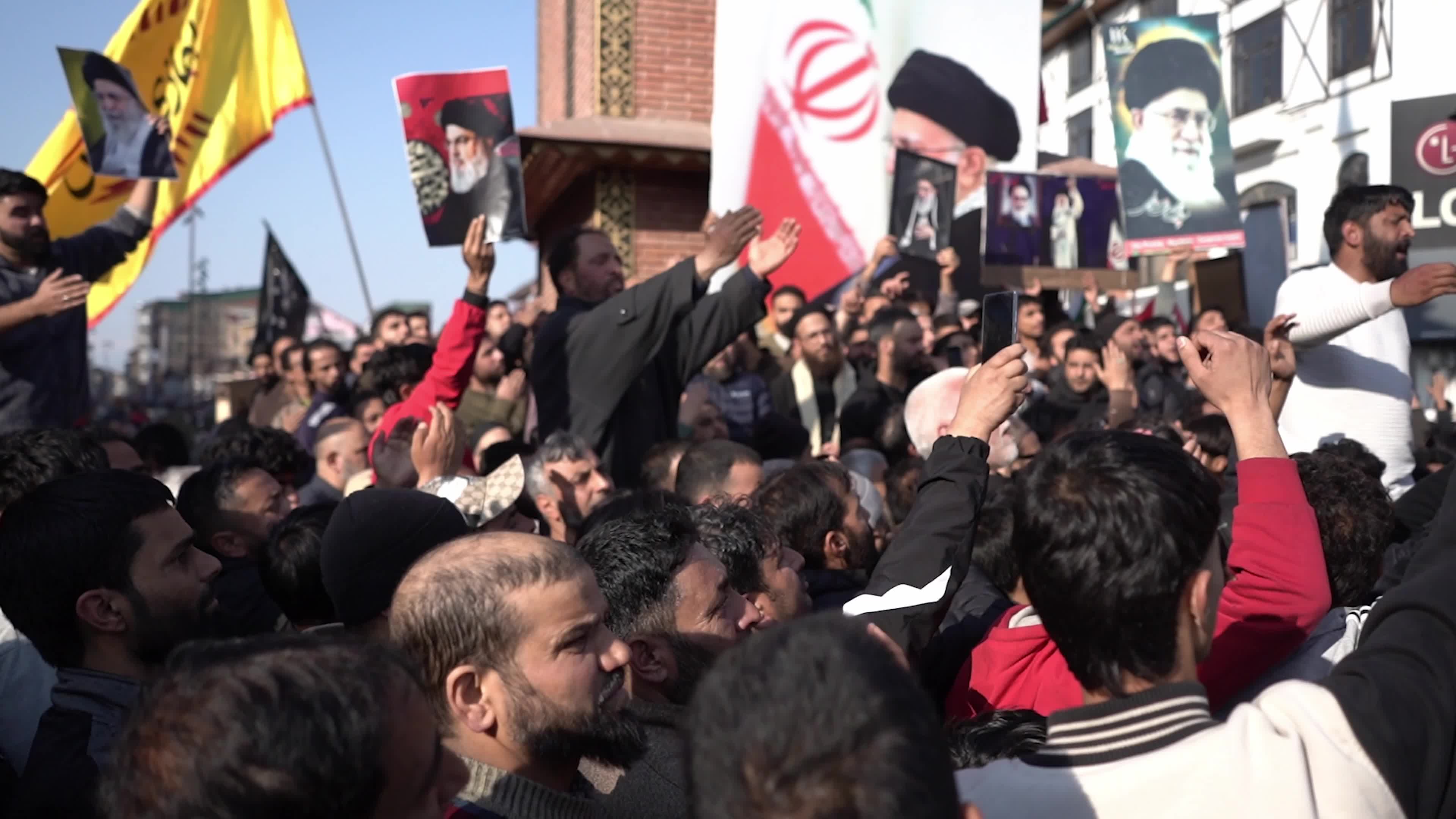 Kashmiri Muslims Protest The Killing Of Iran's Supreme Leader