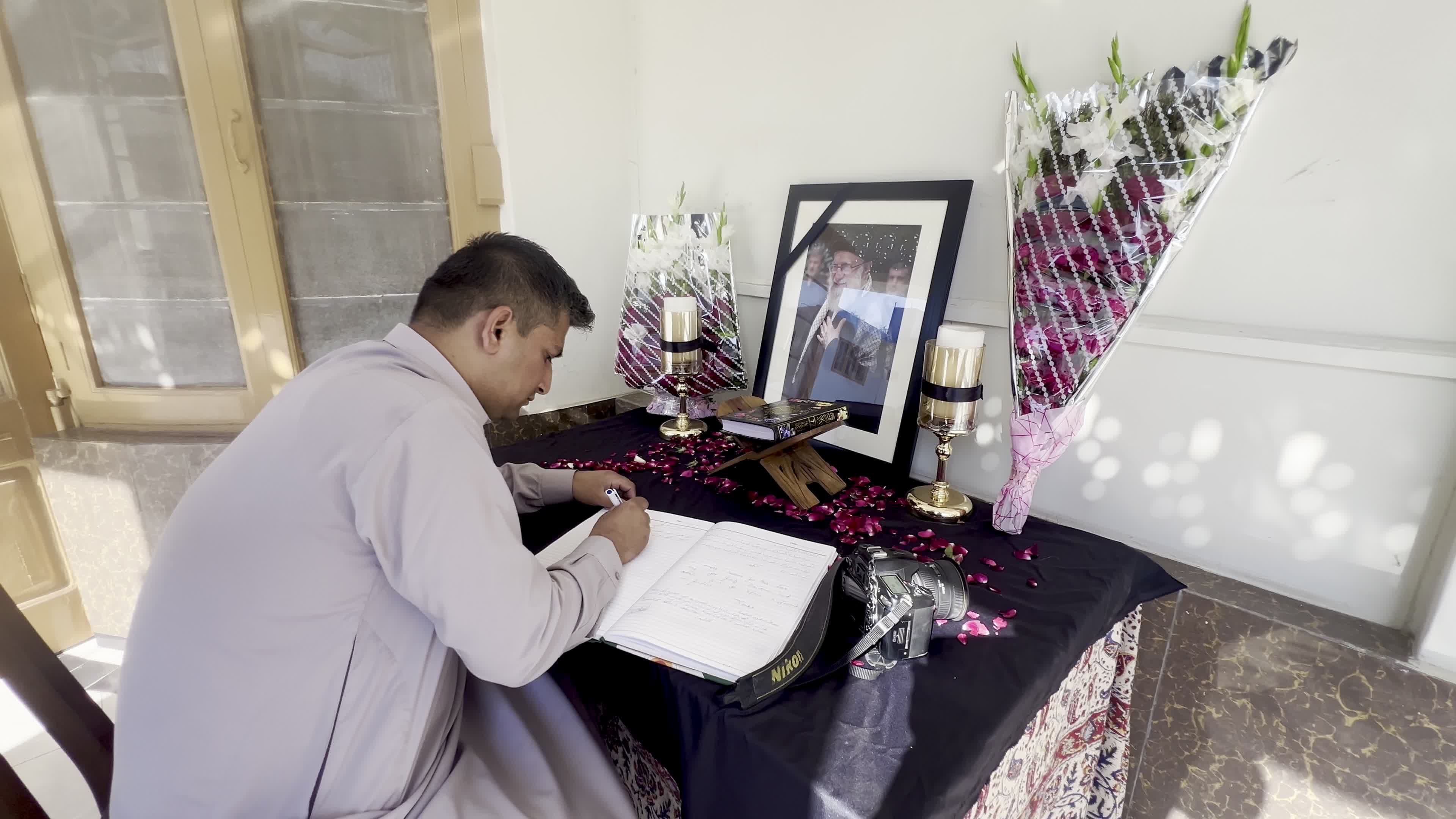 Reactions in Pakistan after Iranian Supreme Leader Khamenei was killed