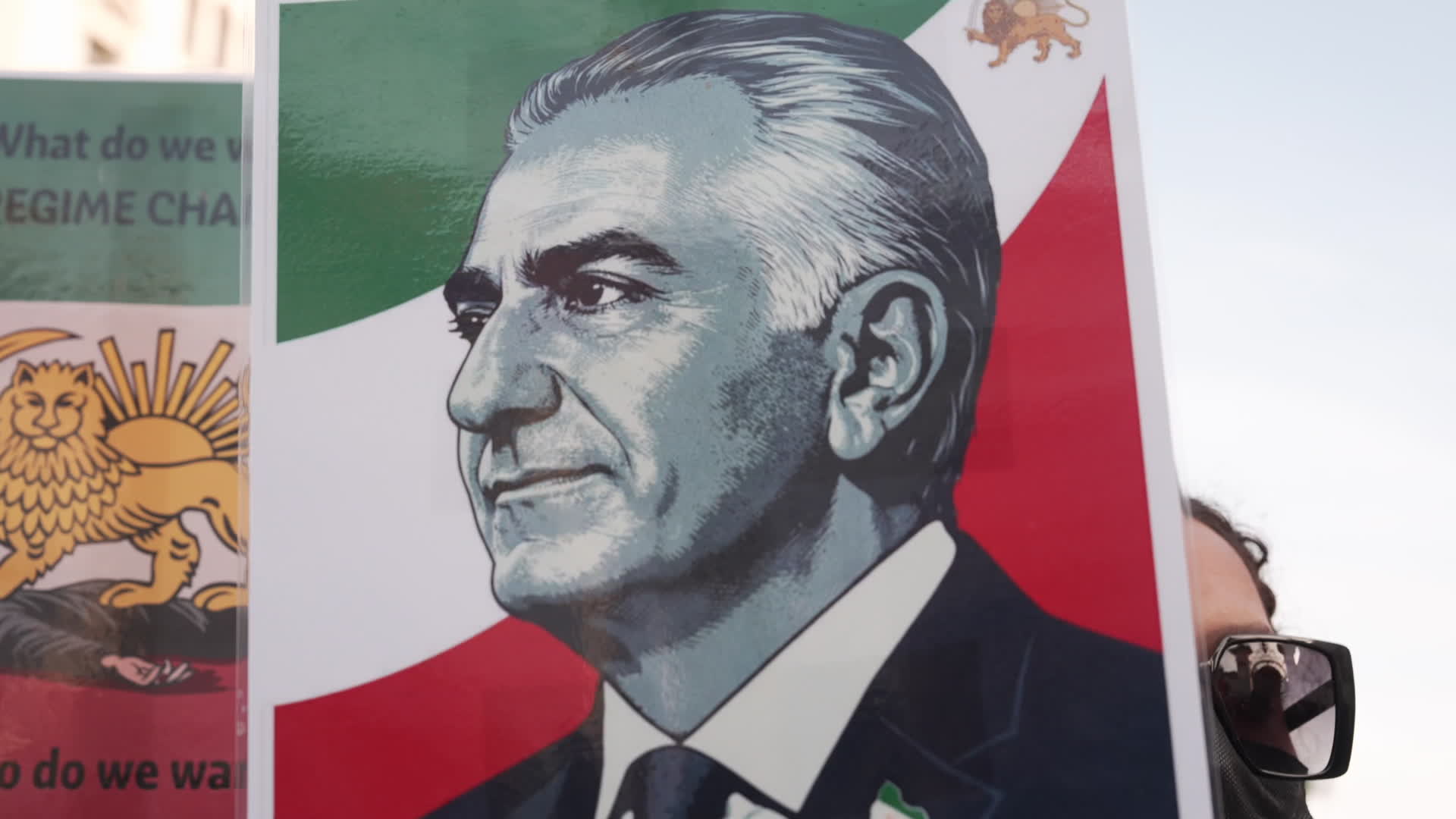 Iranian pro-monarchist rally in Warsaw
