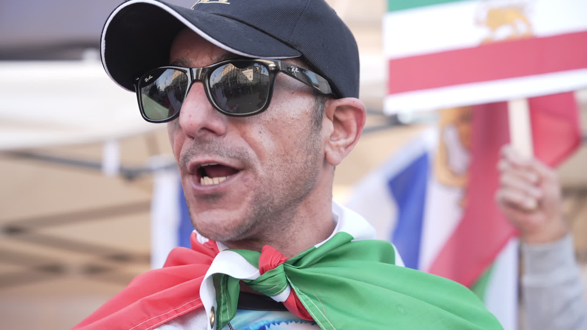 Iranian pro-monarchist rally in Warsaw