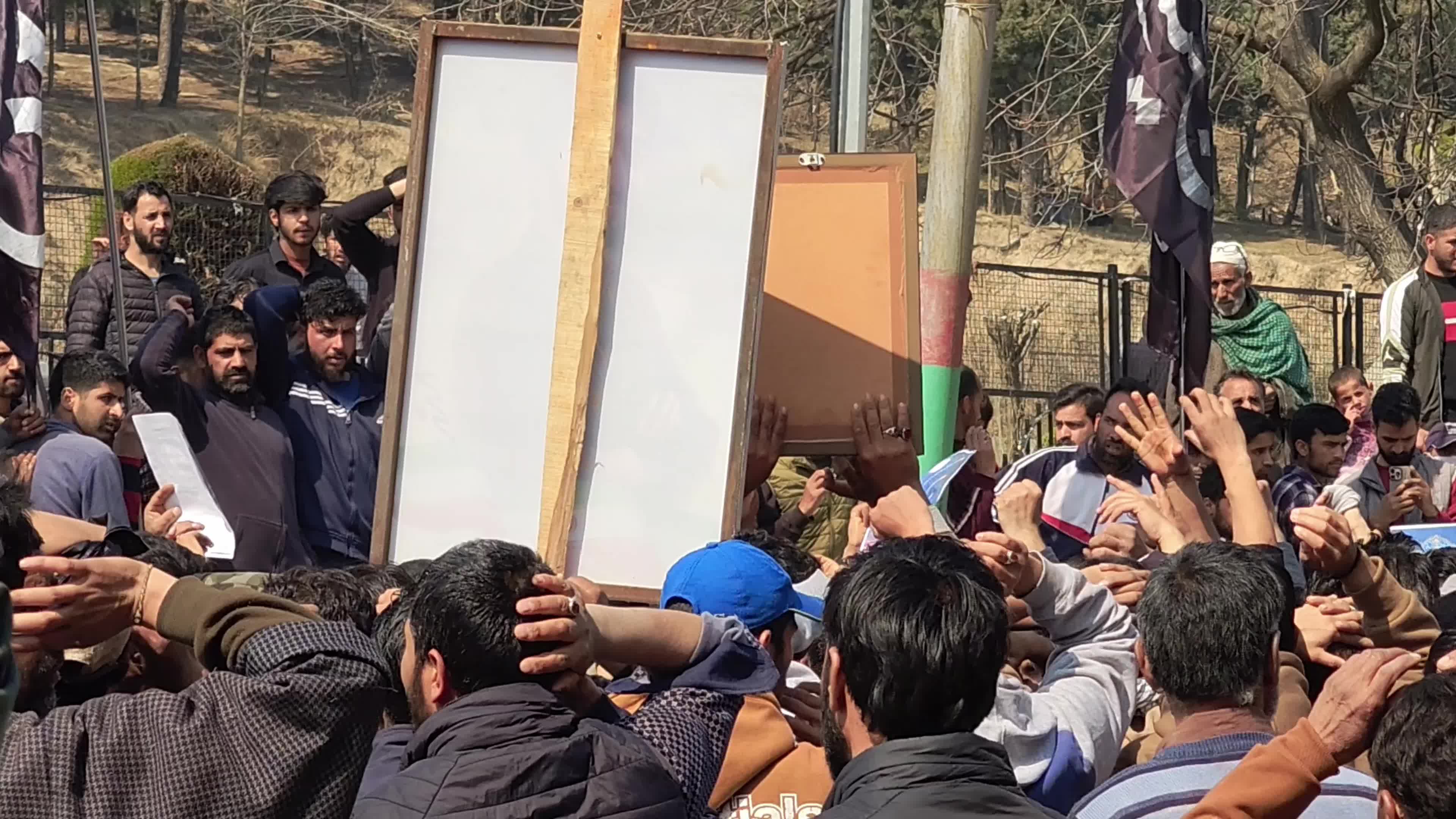 Protests continue in Kashmir Against Killing of Iran's Supreme Leader