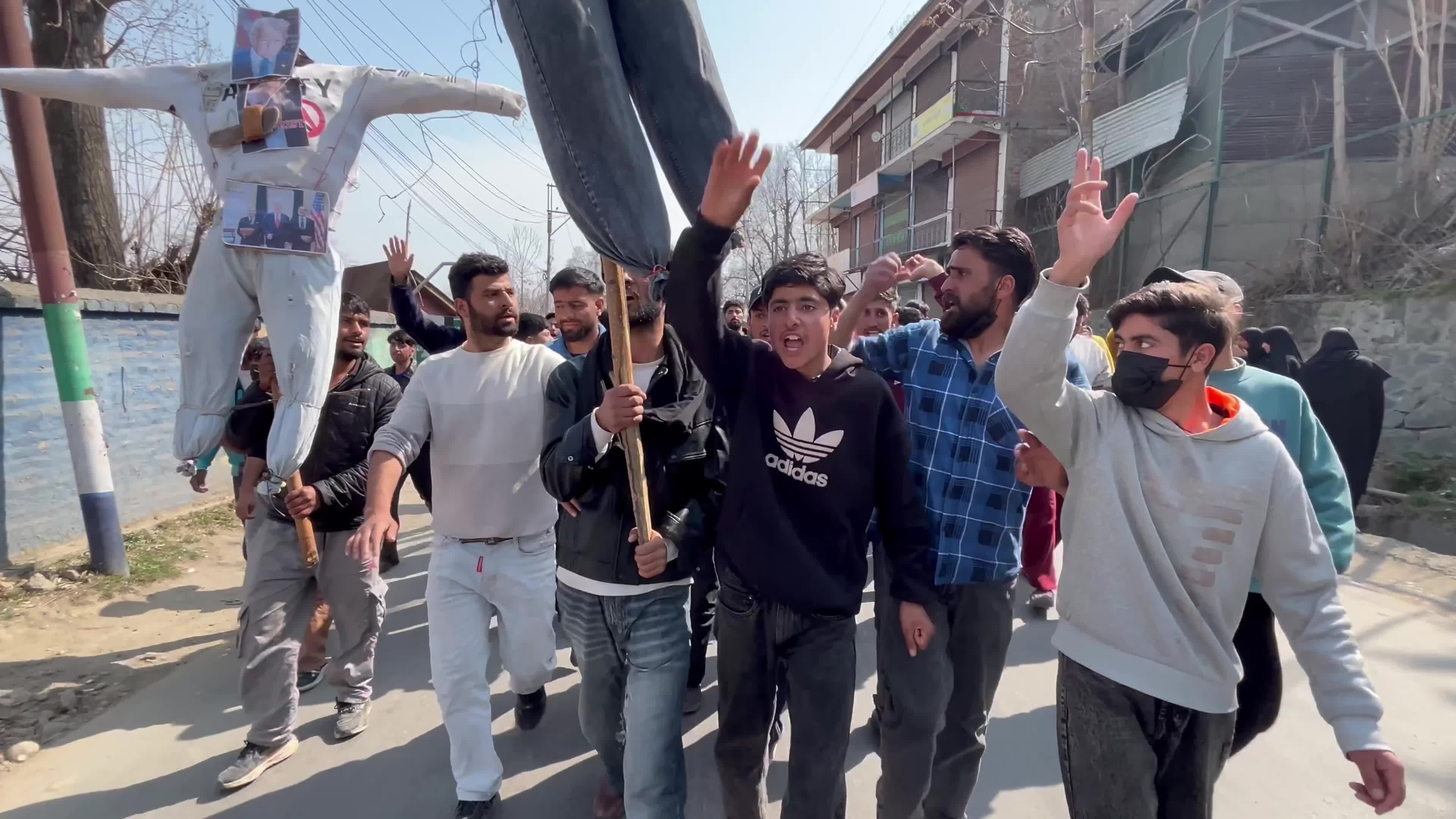 Protests continue in Kashmir Against Killing of Iran's Supreme Leader