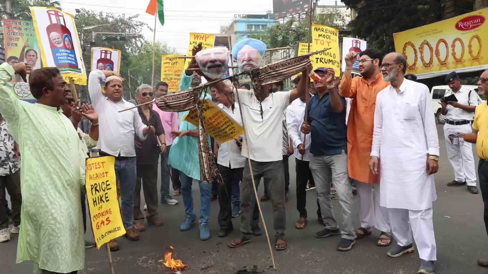 Protest For LPG Shortage In Kolkata, India