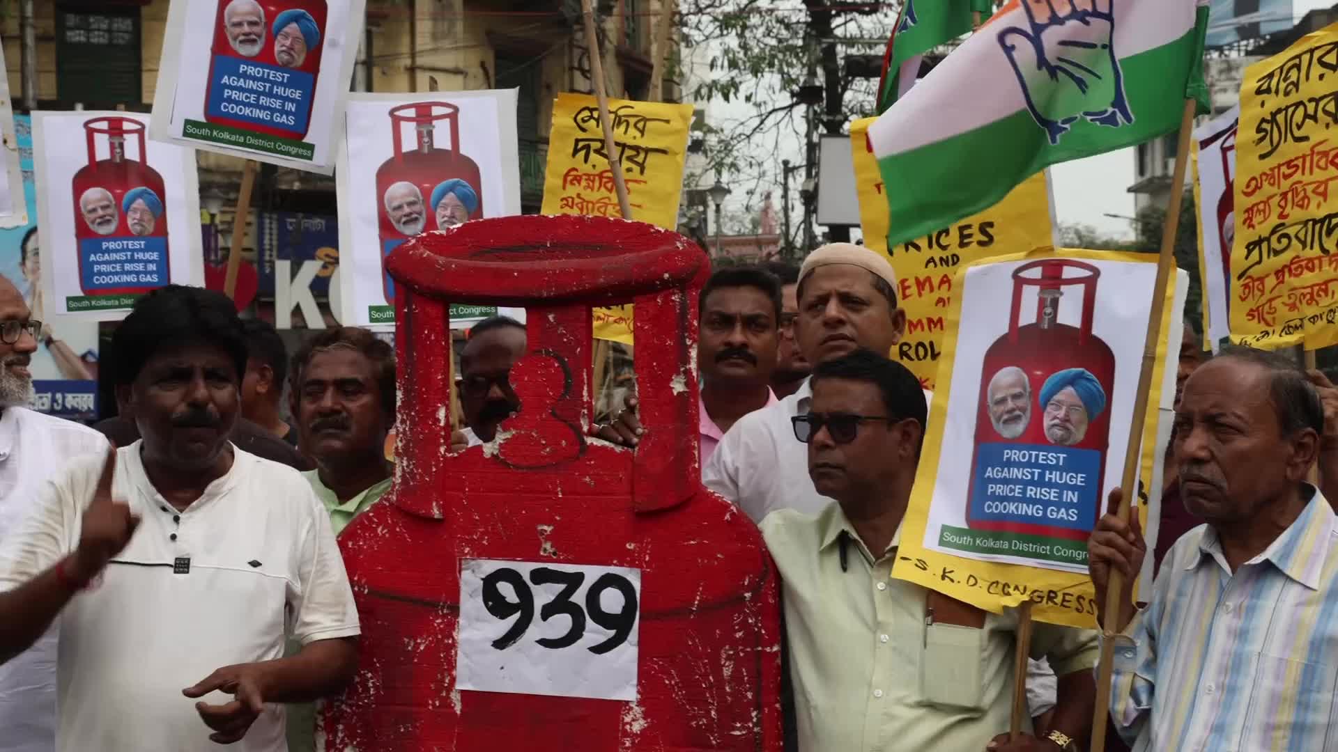 Protest For LPG Shortage In Kolkata, India