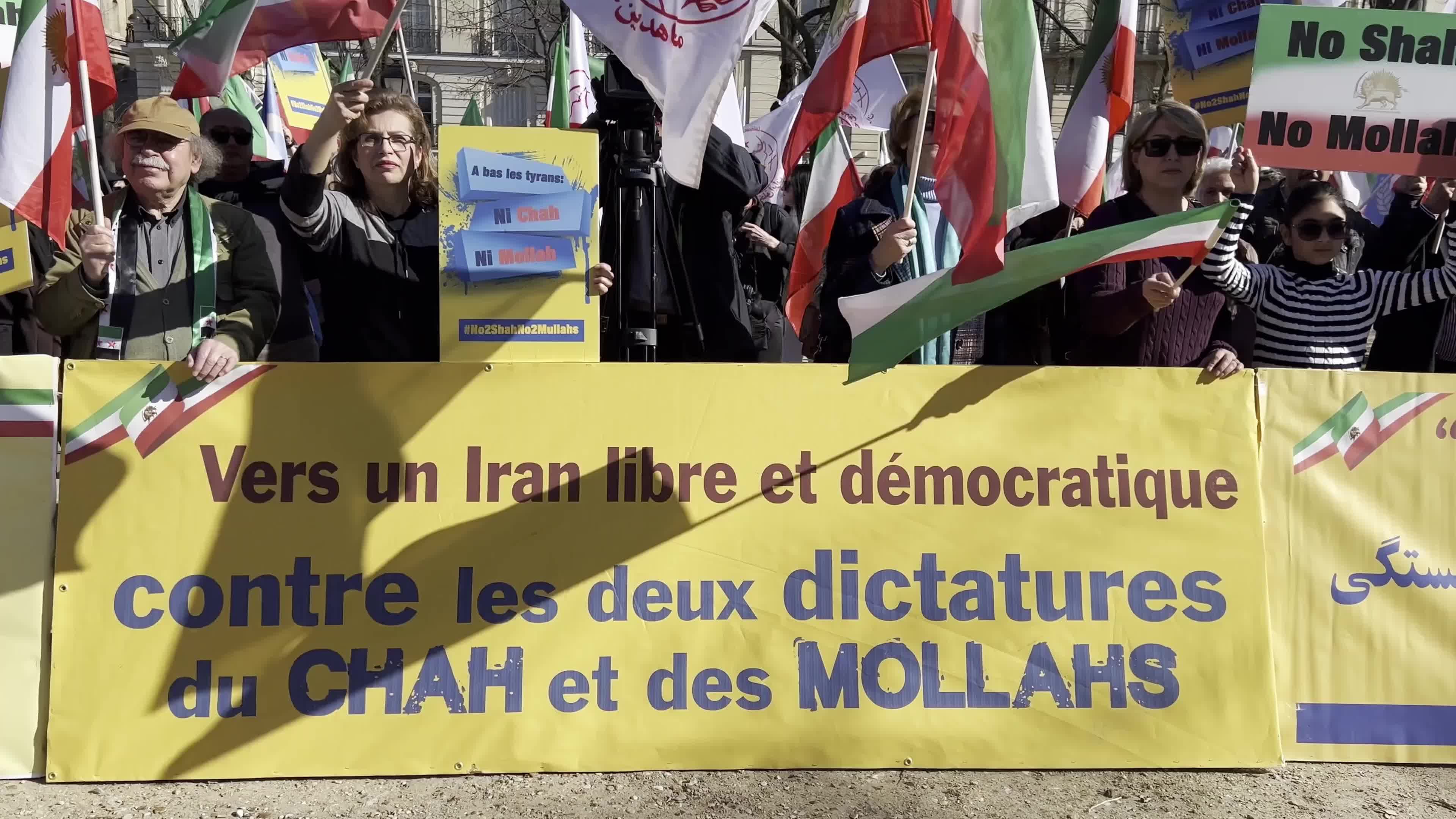 Demonstration organized by members of the Iranian opposition in Paris