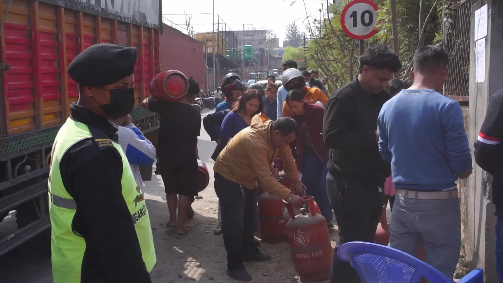 Nepalese Wait in Line for LPG Amid Supply Crisis