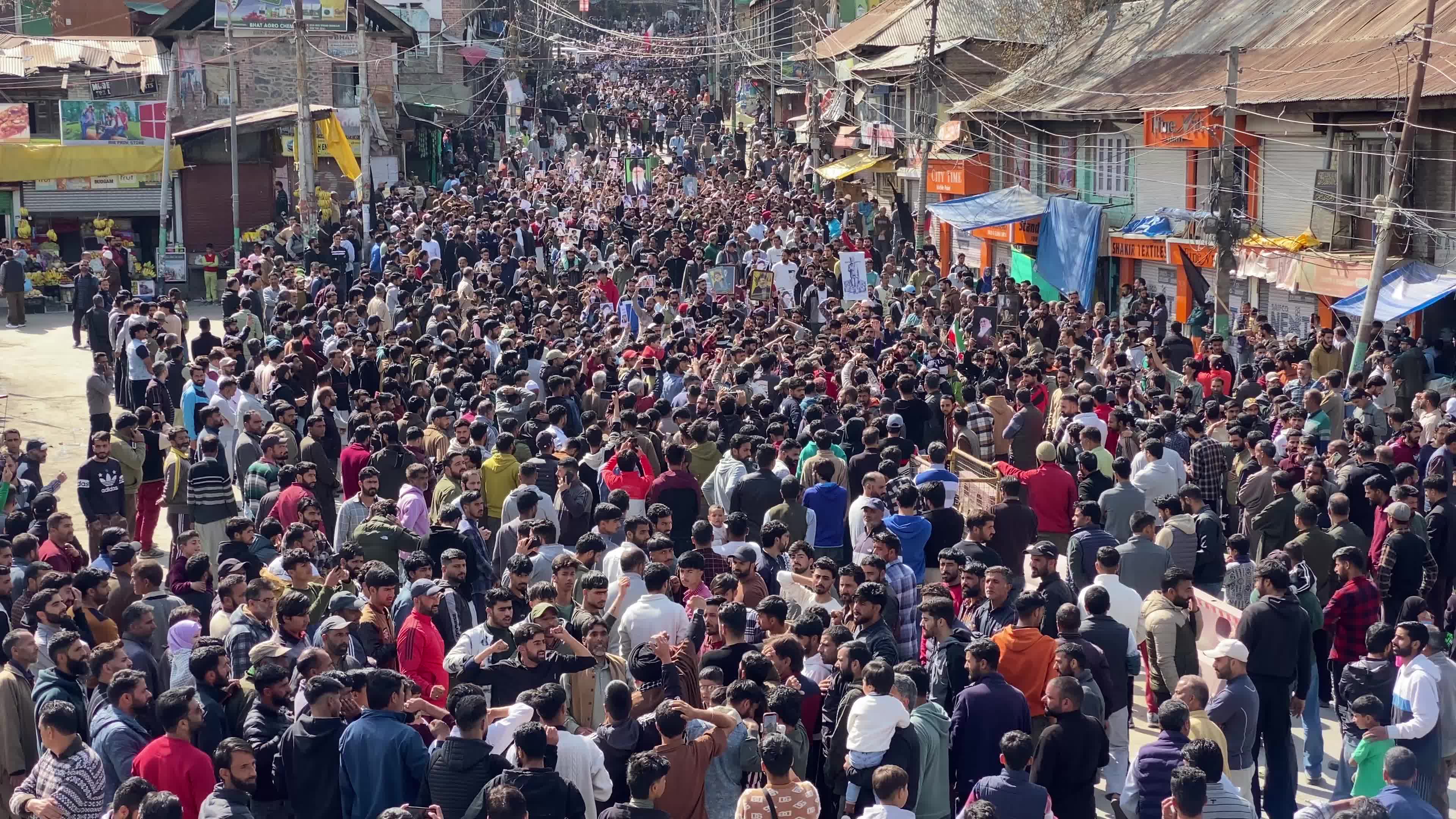 Youm-e-Quds Day Rally Draws Thousands Protesting Khamenei’s Death