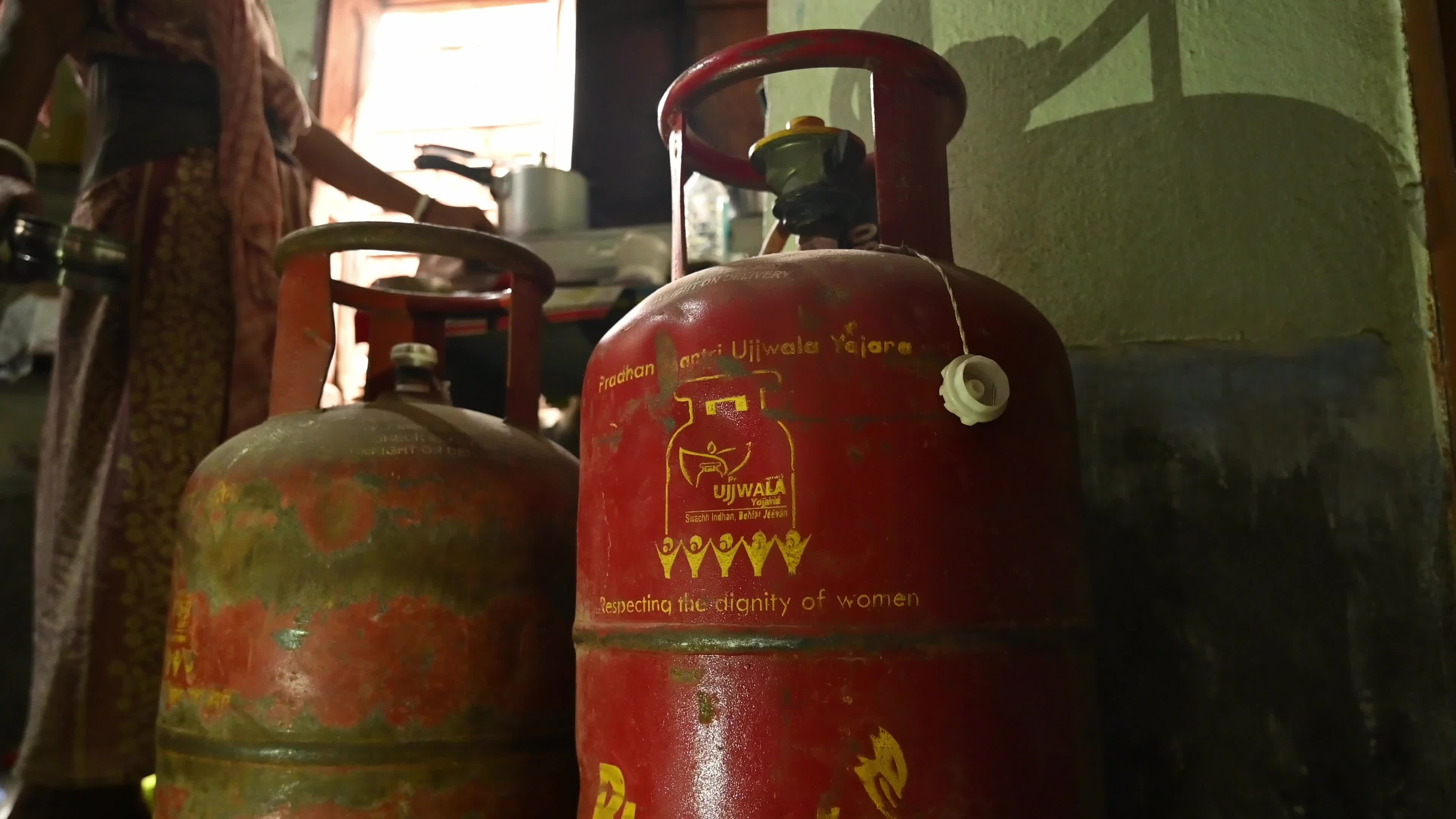 India LPG Cylinder Shortage